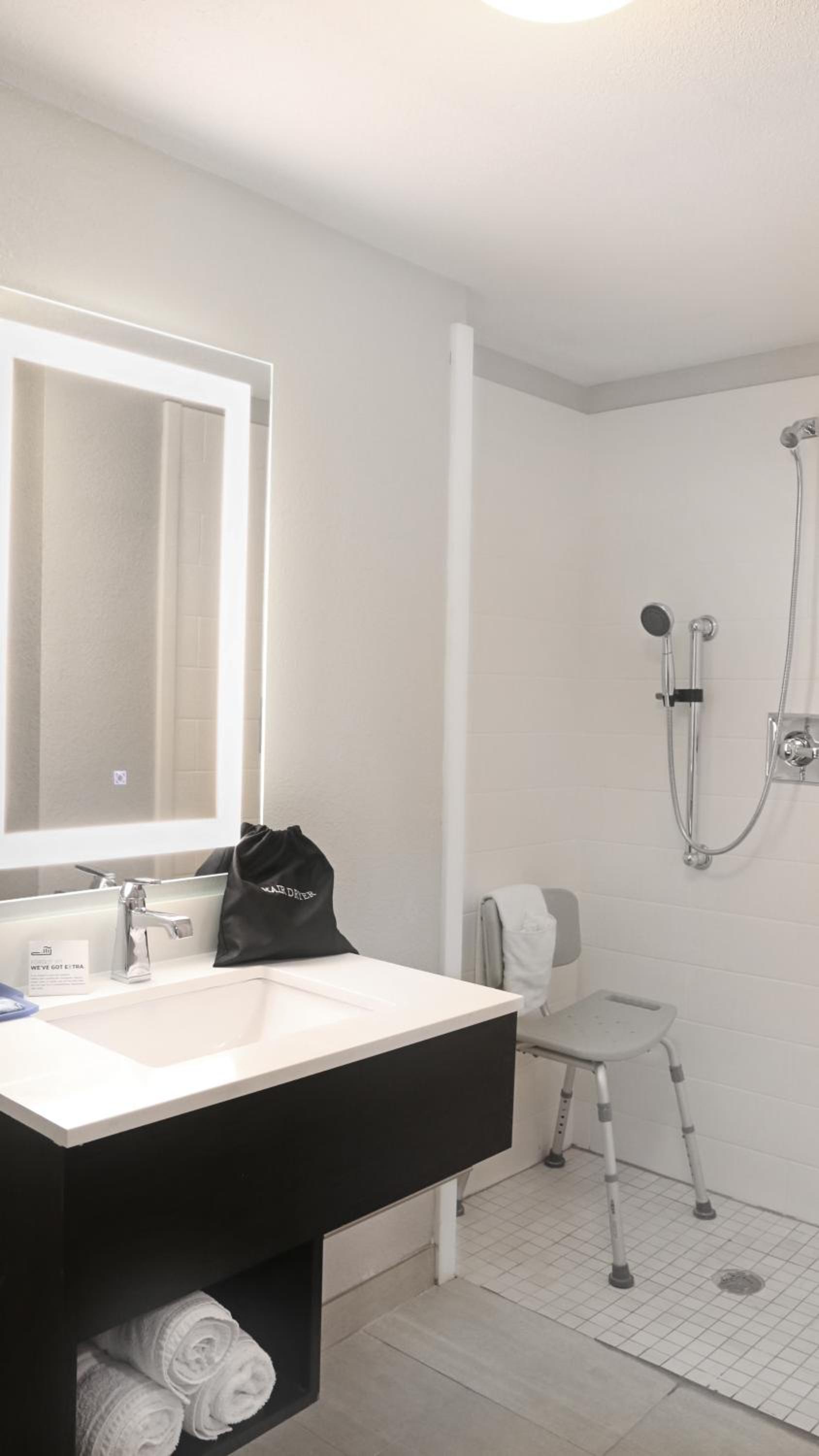 Holiday Inn Express New Orleans East by IHG photo 5