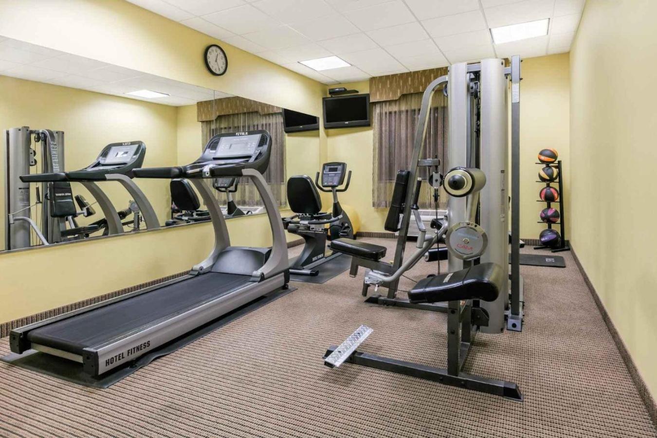 Days Inn by Wyndham Salado photo 7