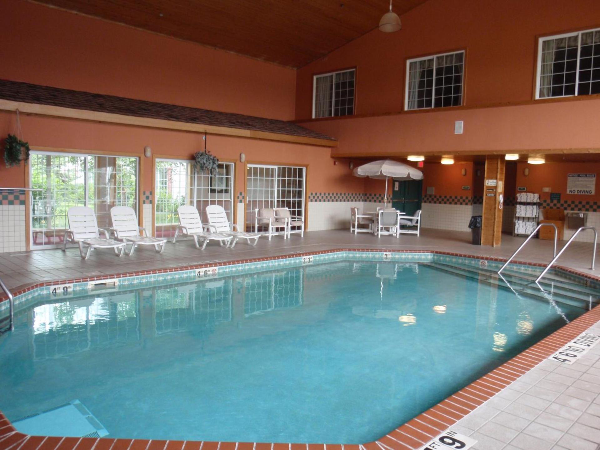 Flat Creek Lodge photo 11