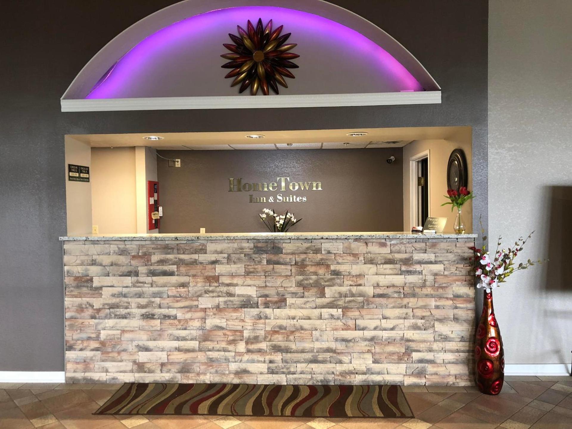 HomeTown Inn and Suites Belle Plaine photo 3