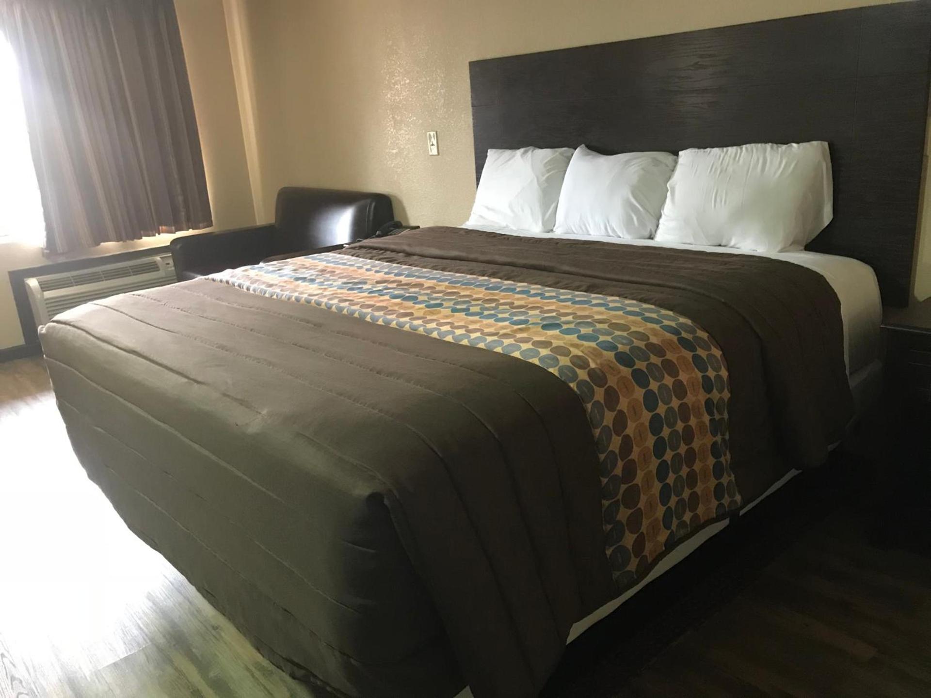 Memphis Inn photo 12
