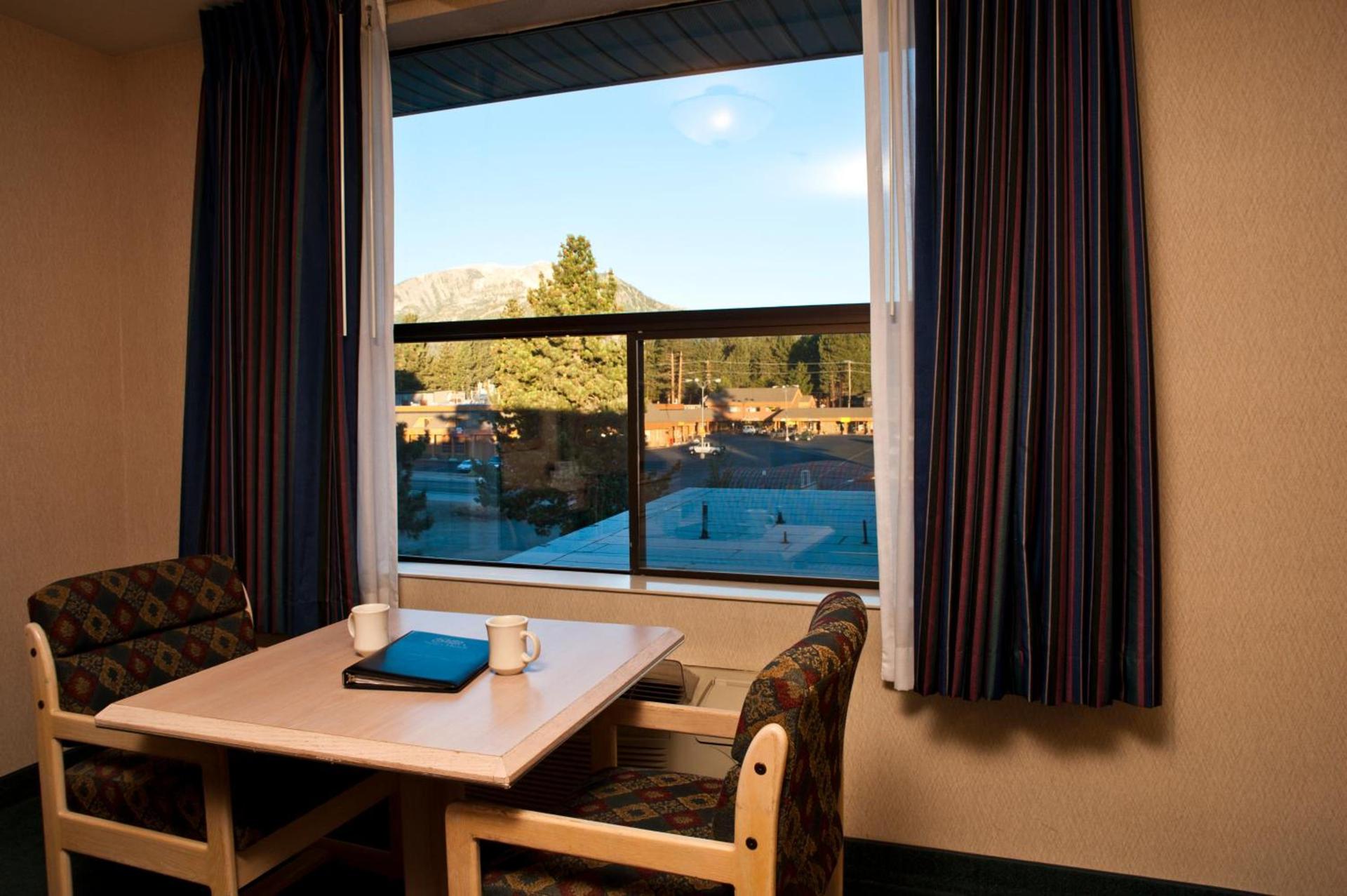 Shilo Inn Mammoth Lakes photo 25