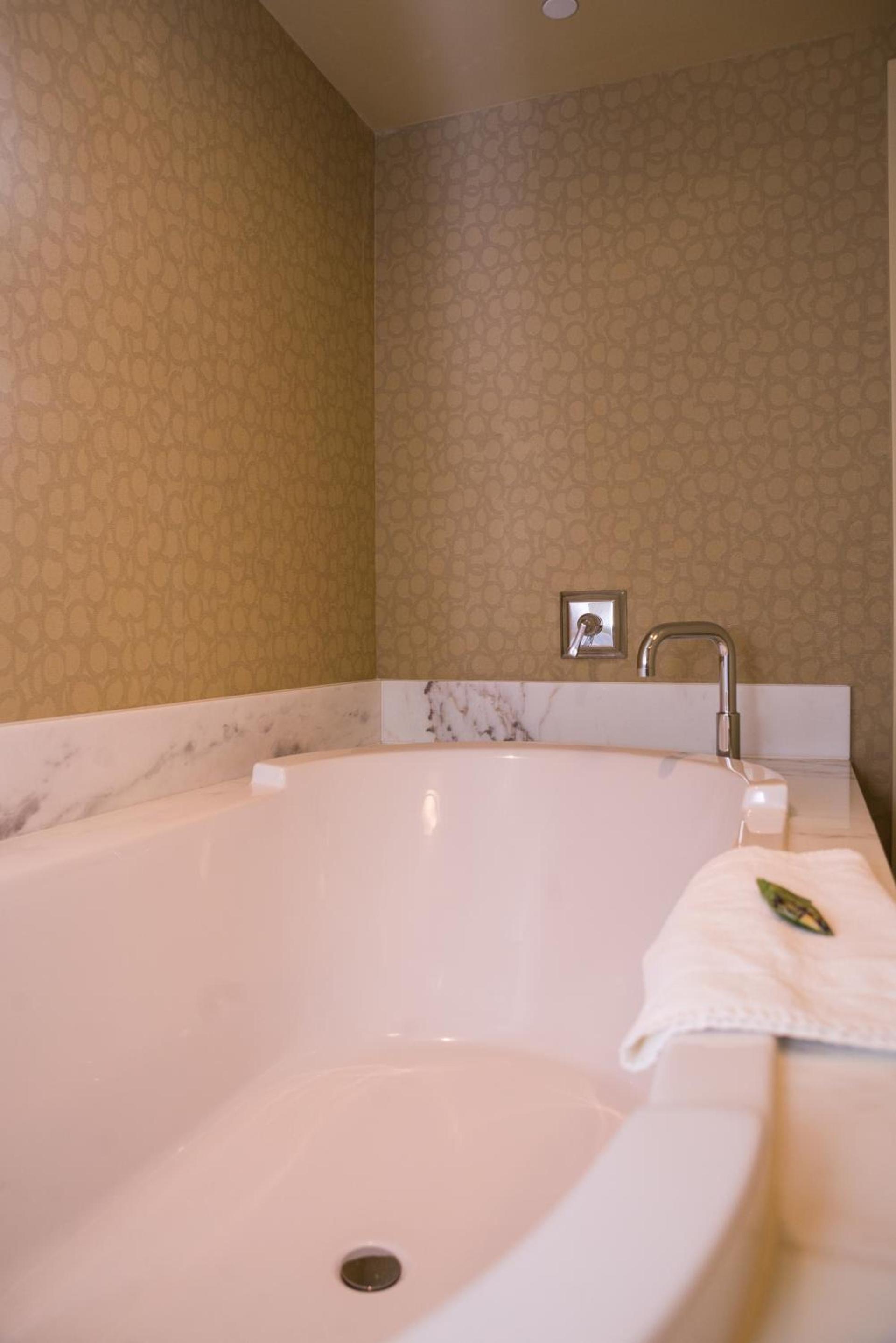 Isle Casino Hotel Bettendorf - A Caesars Rewards Destination photo 6