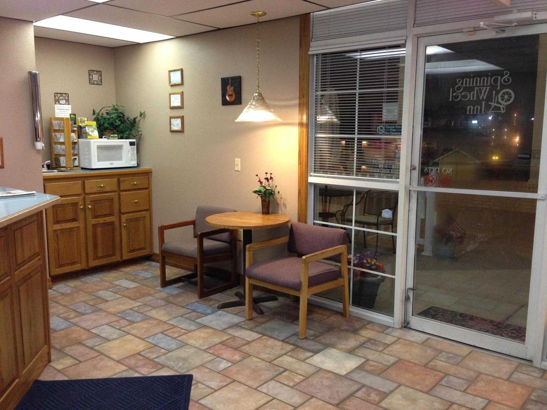 Spinning Wheel Inn photo 33