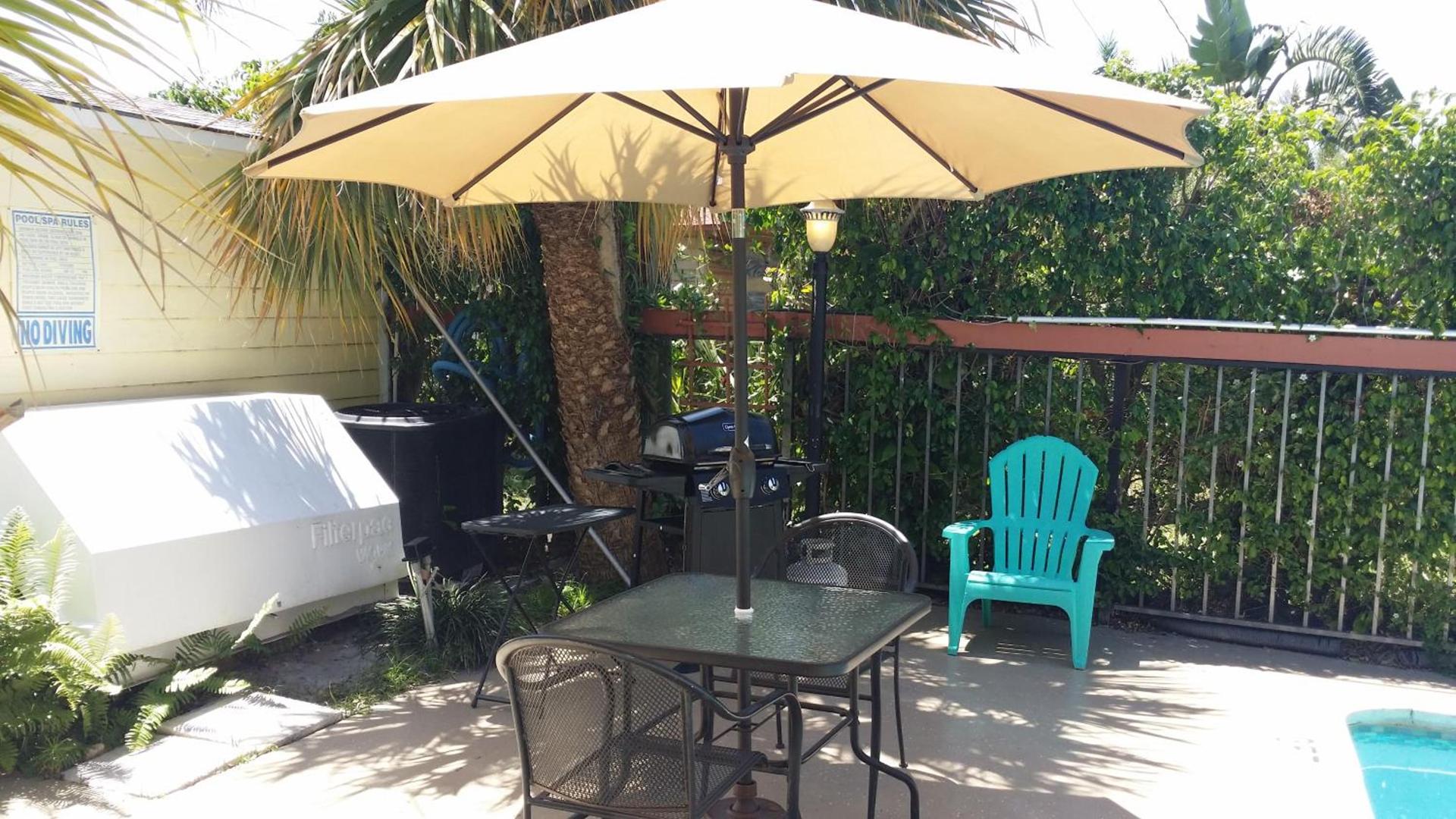 Palm Breeze Hotel photo 34