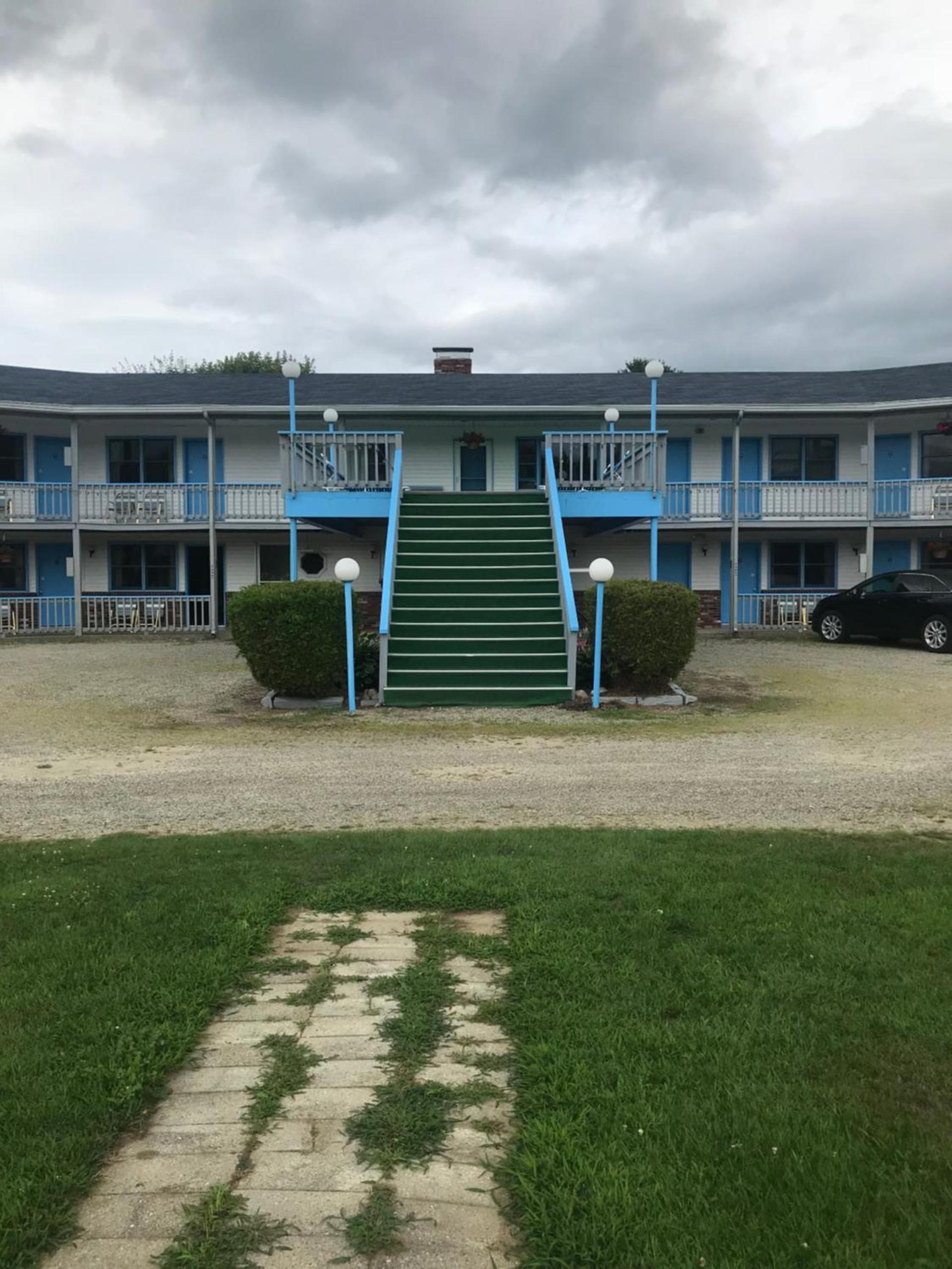 Four Seasons Motor Inn photo 59