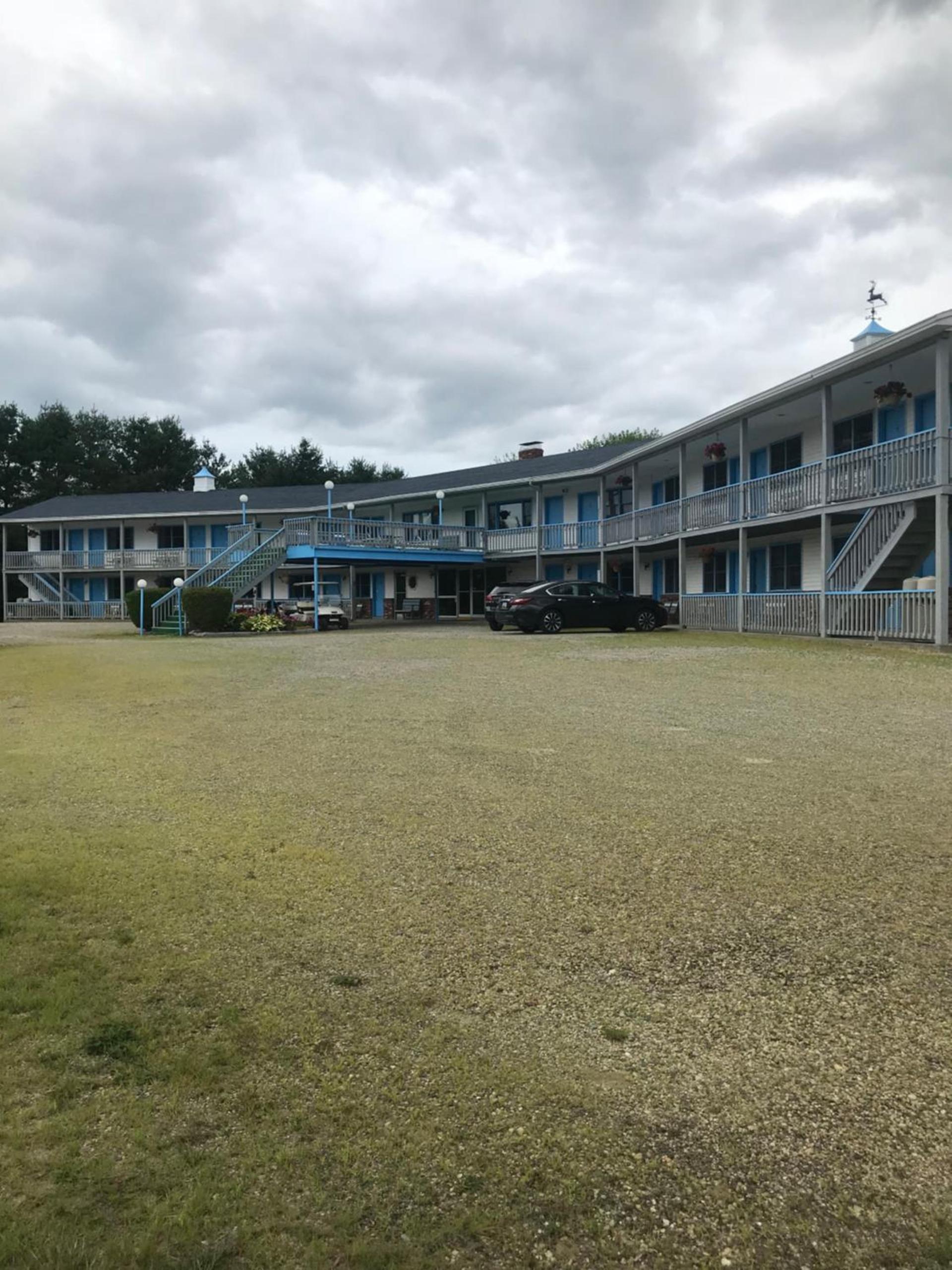 Four Seasons Motor Inn photo 50