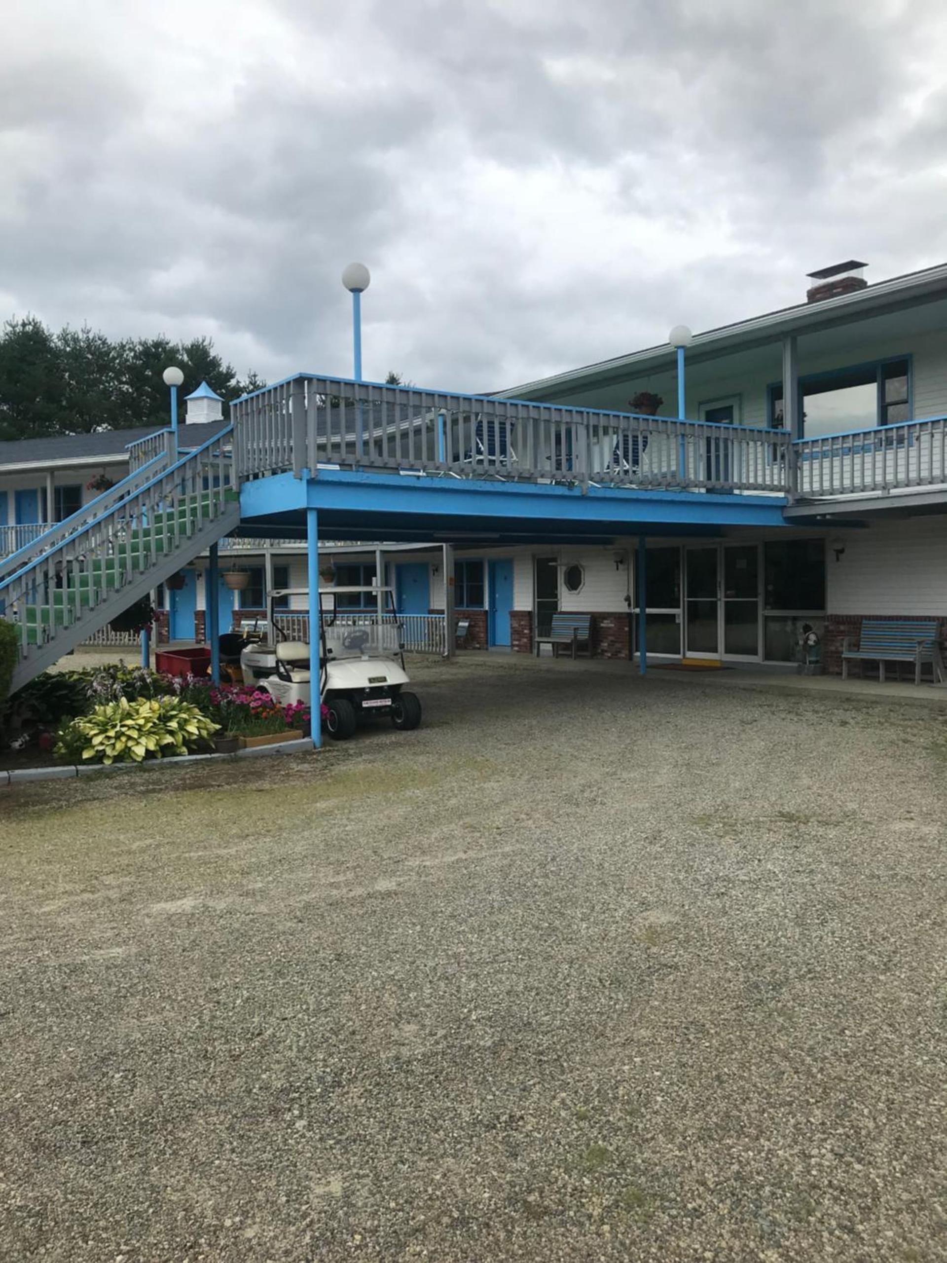 Four Seasons Motor Inn photo 49