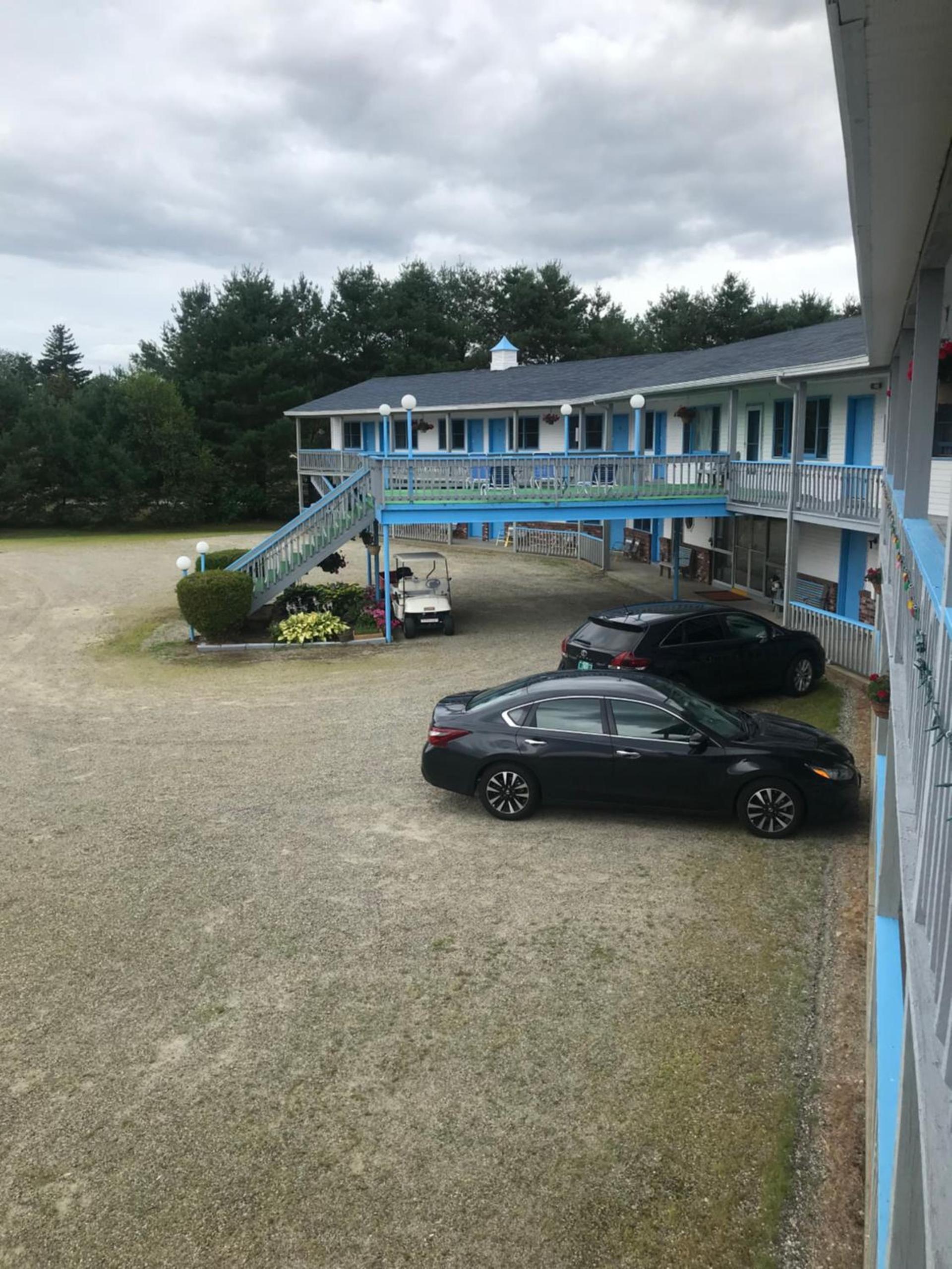 Four Seasons Motor Inn photo 44