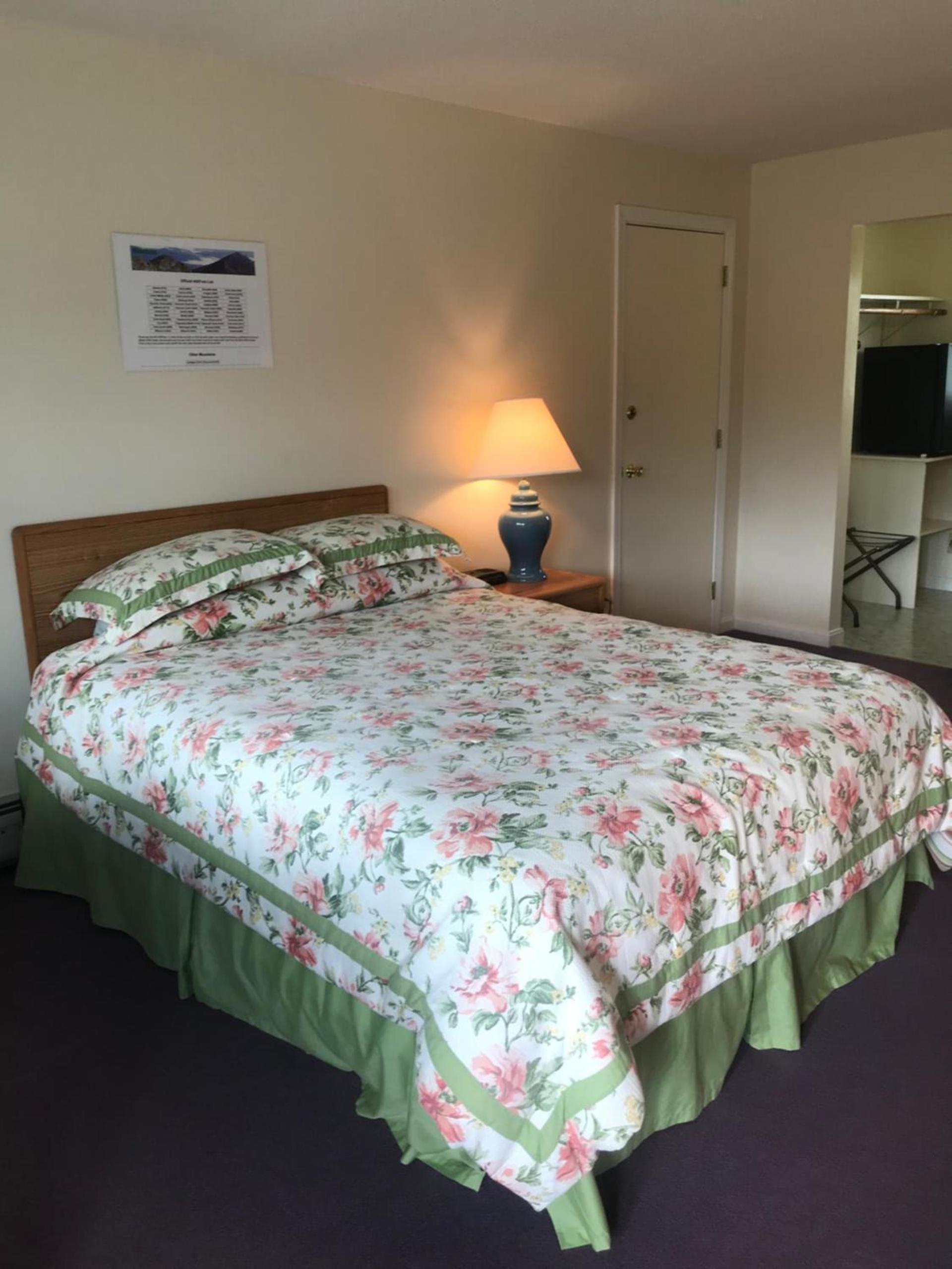 Four Seasons Motor Inn photo 10