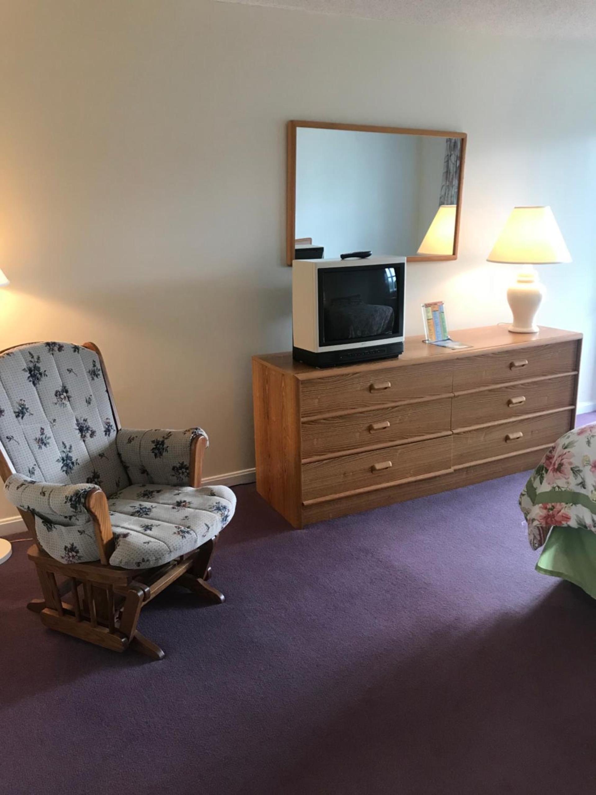 Four Seasons Motor Inn photo 7