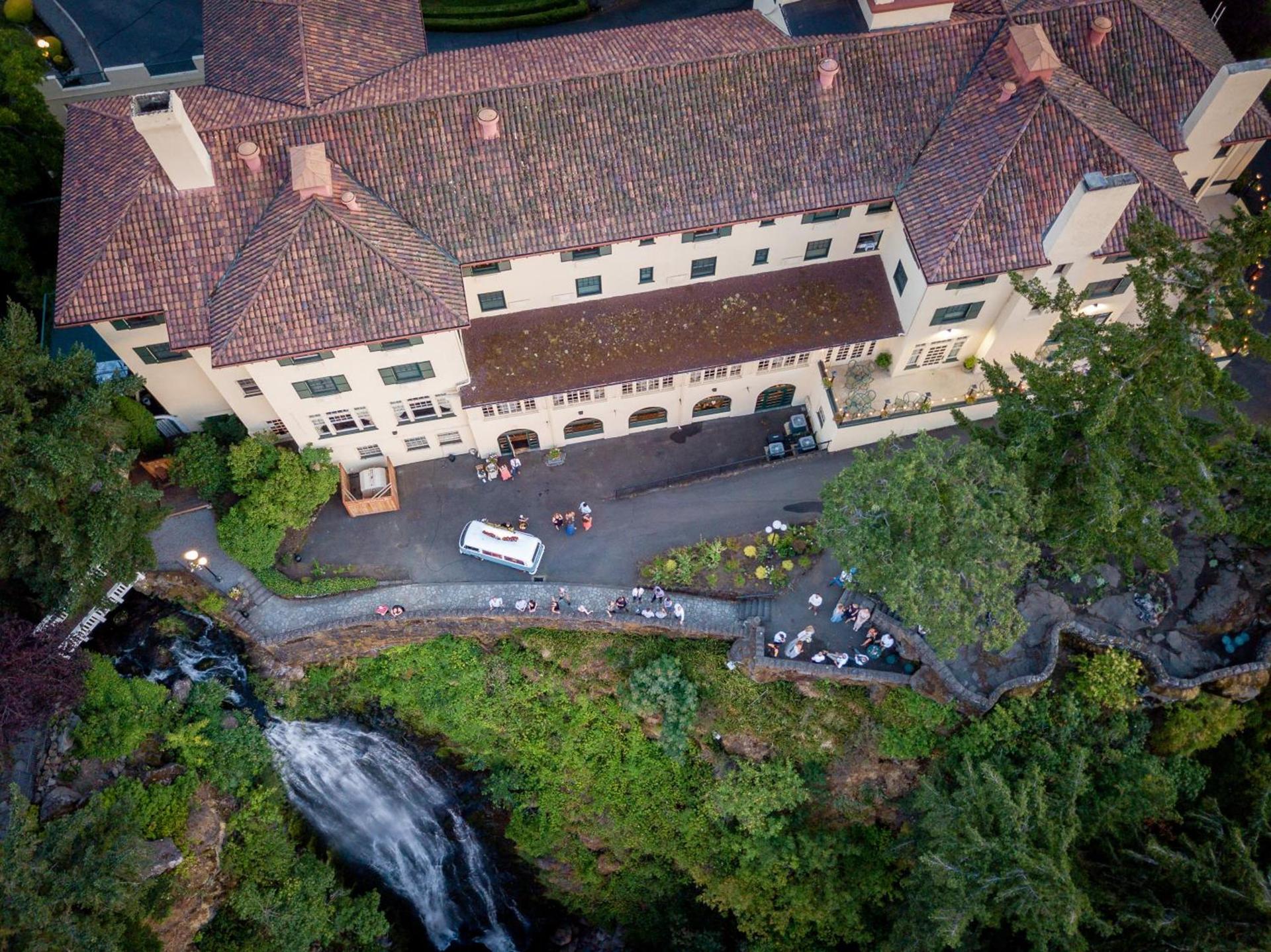 Columbia Gorge Hotel & Spa photo 13