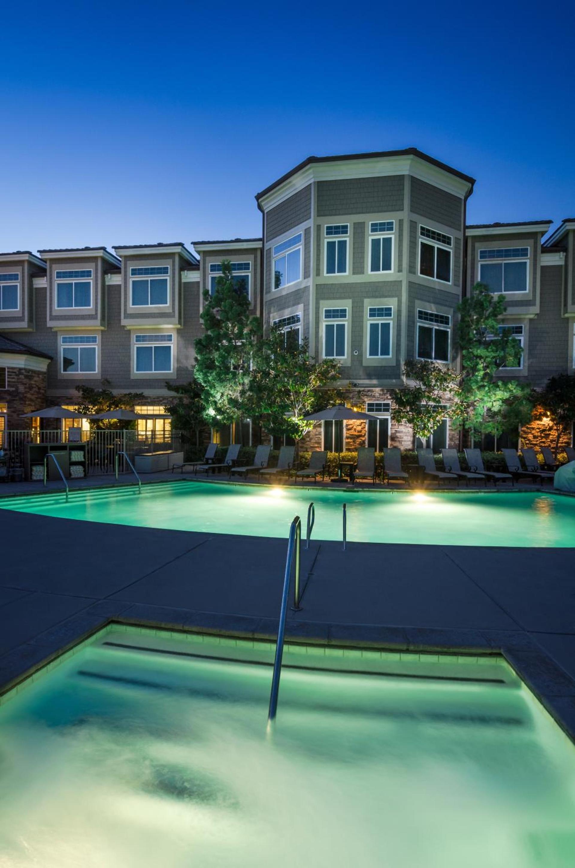 West Inn & Suites photo 10