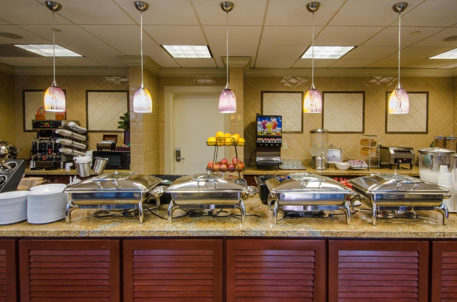 West Inn & Suites photo 12
