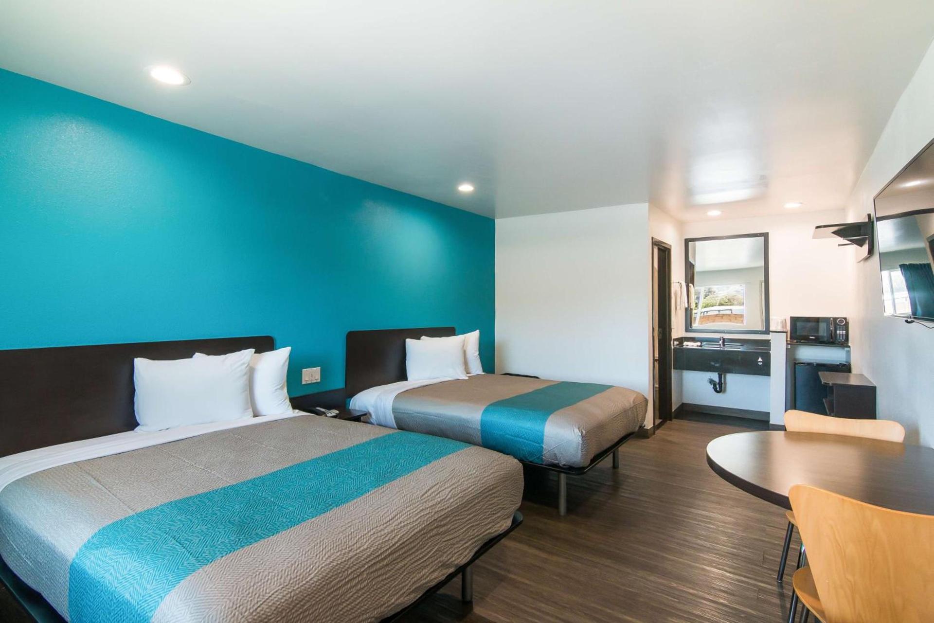Motel 6-South El Monte, CA - Los Angeles photo 16