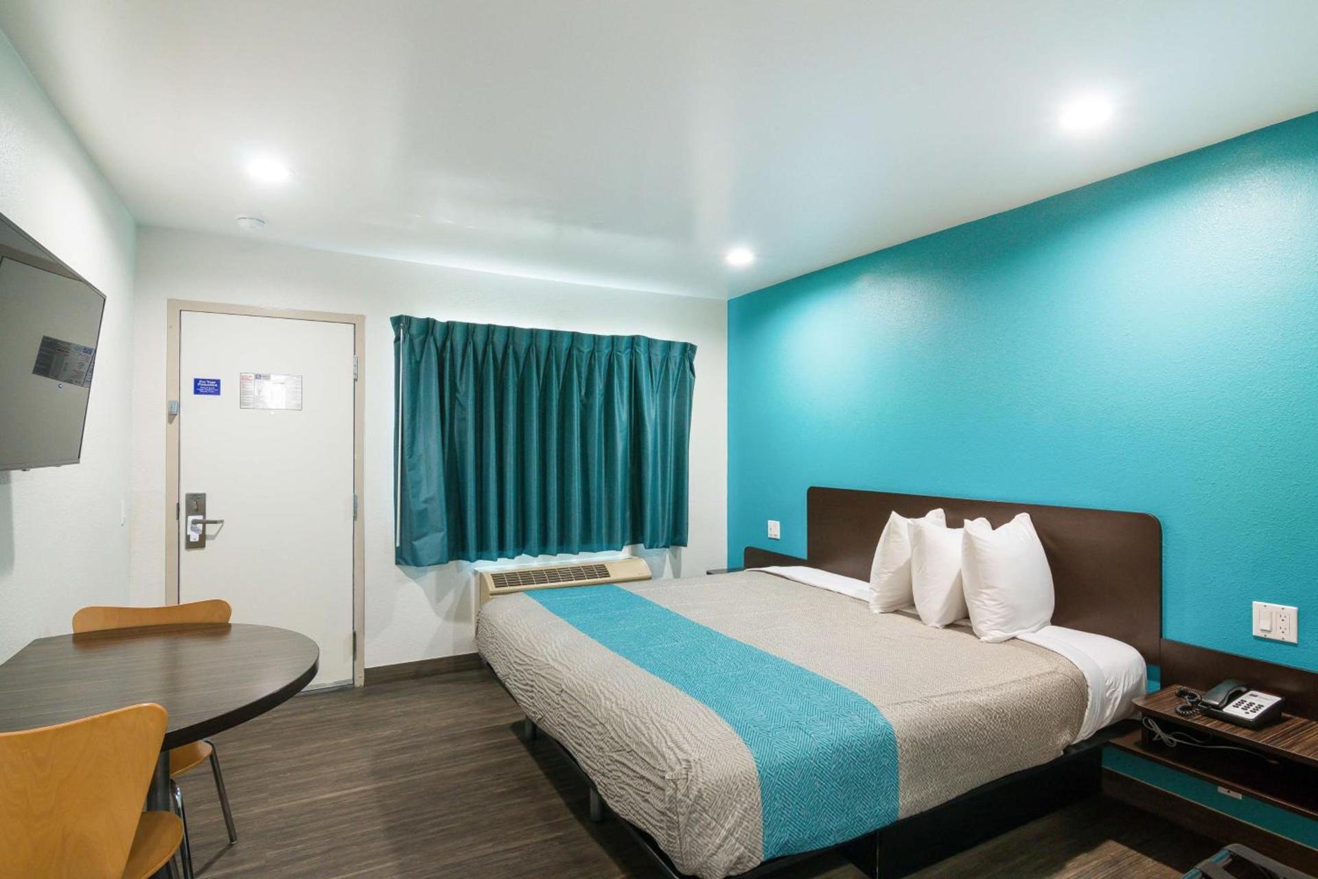 Motel 6-South El Monte, CA - Los Angeles photo 8