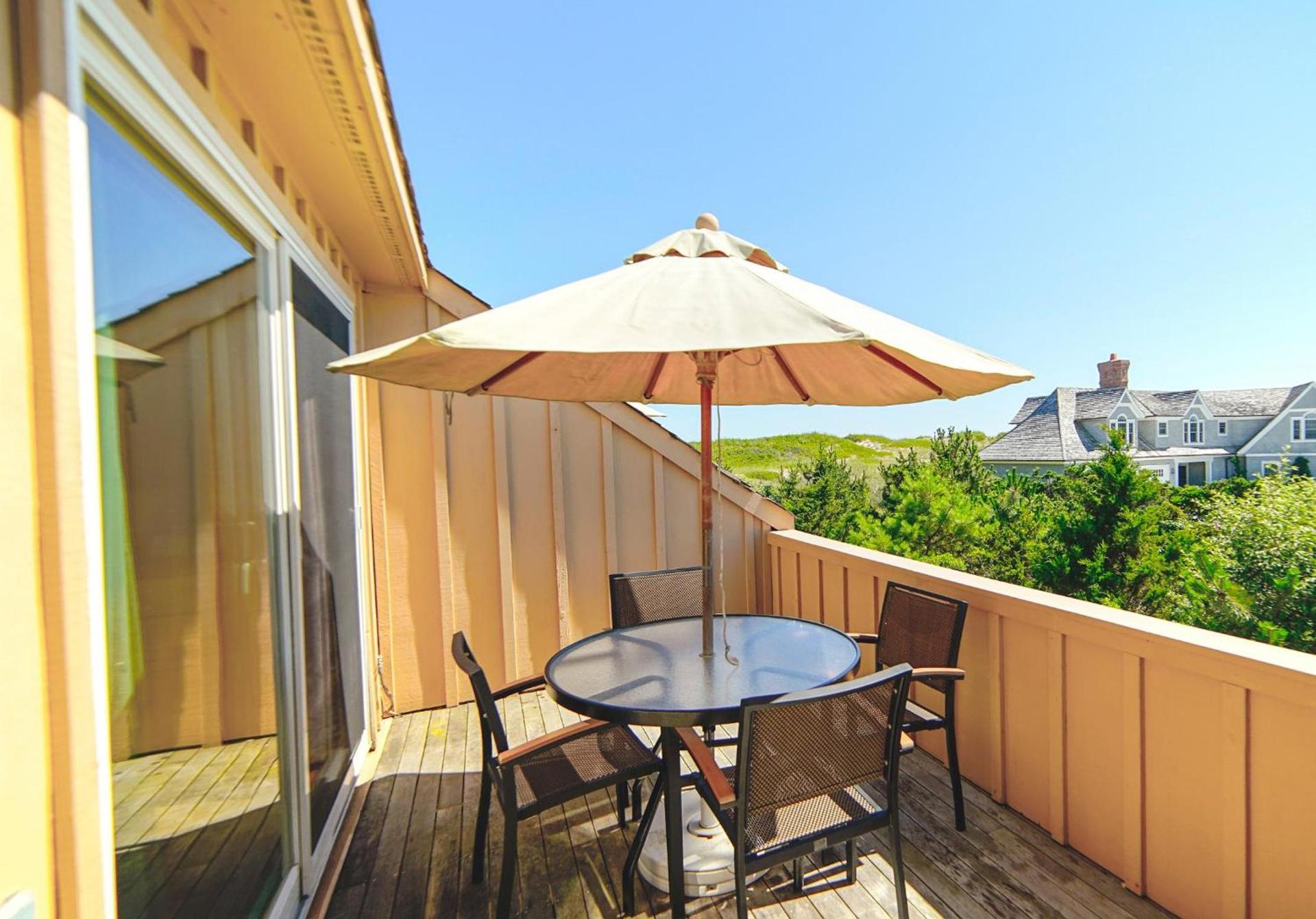 Windward Shores photo 10