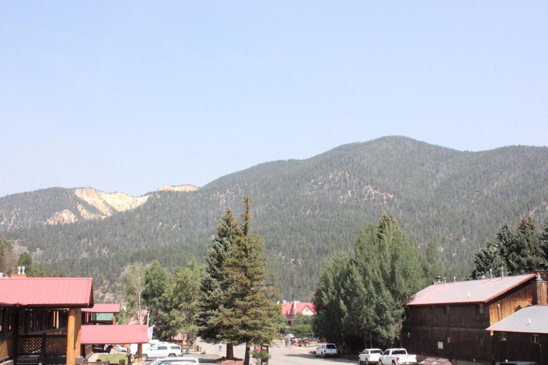 Copper King Lodge photo 11