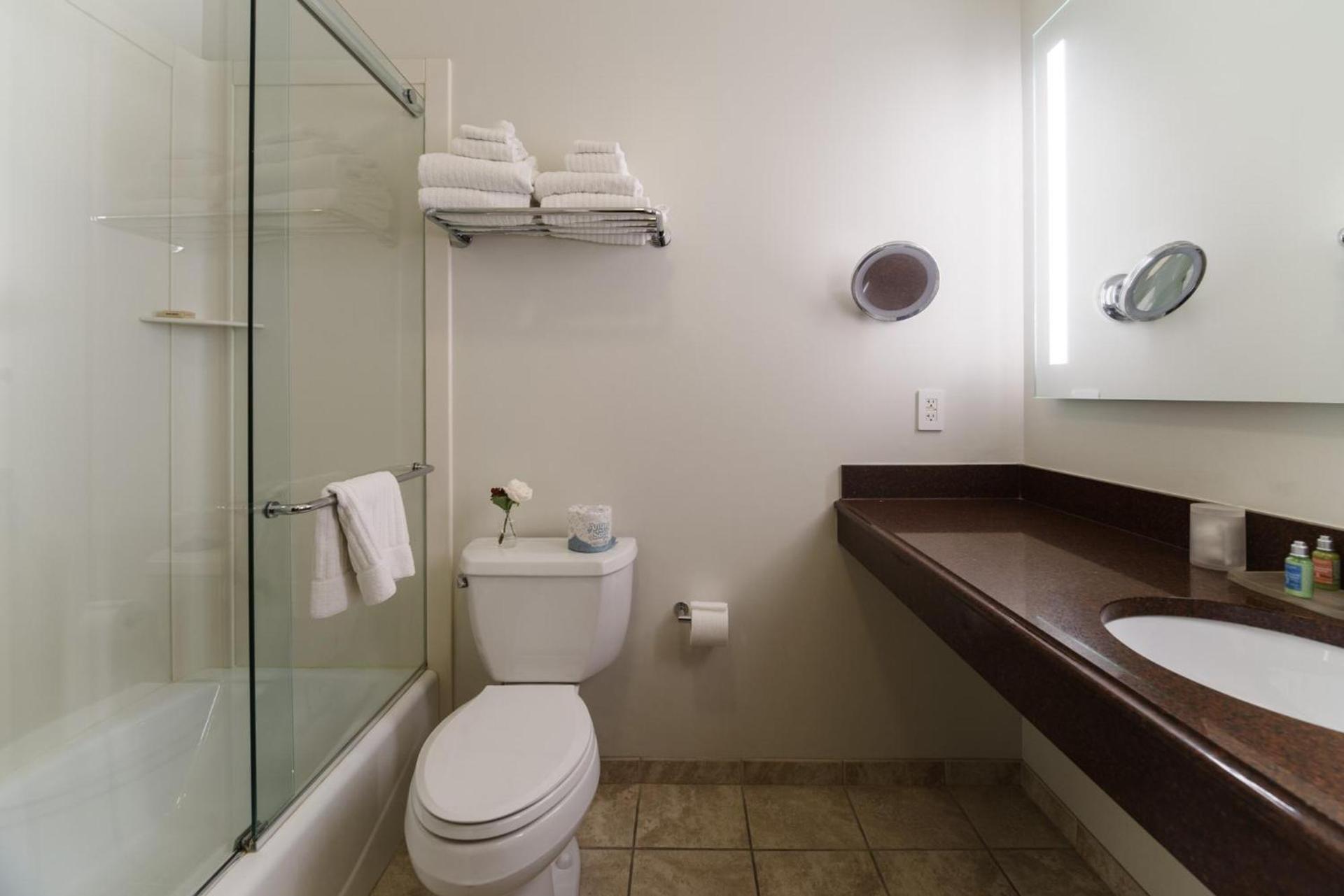 Chestnut Hill Hotel photo 9