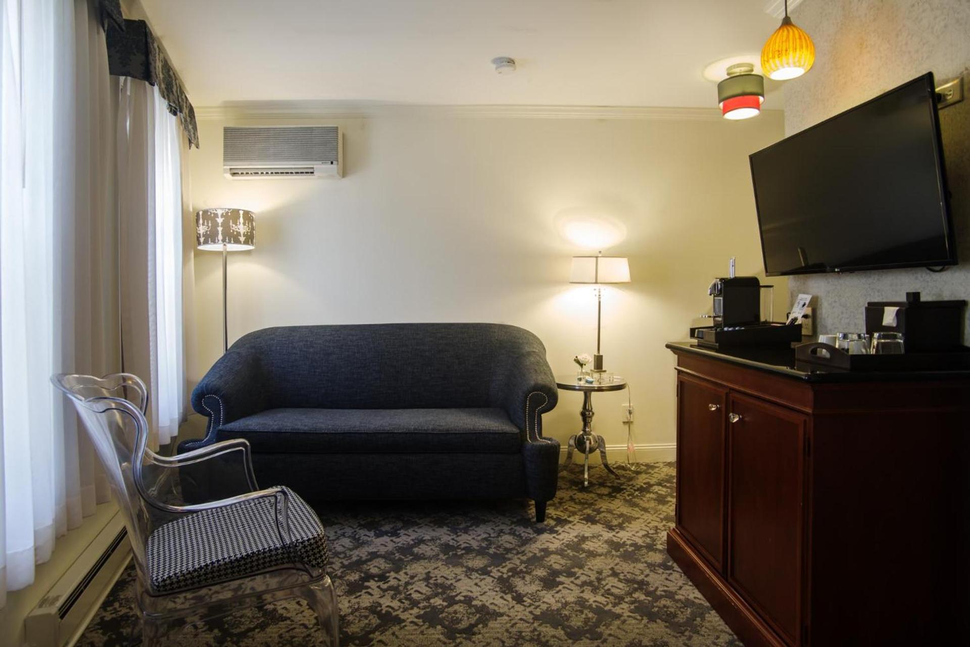 Chestnut Hill Hotel photo 12