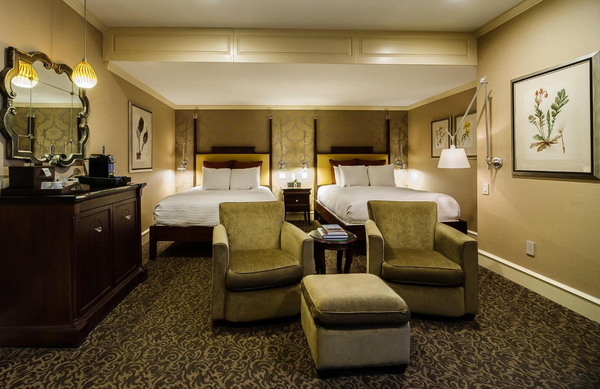 Chestnut Hill Hotel photo 19