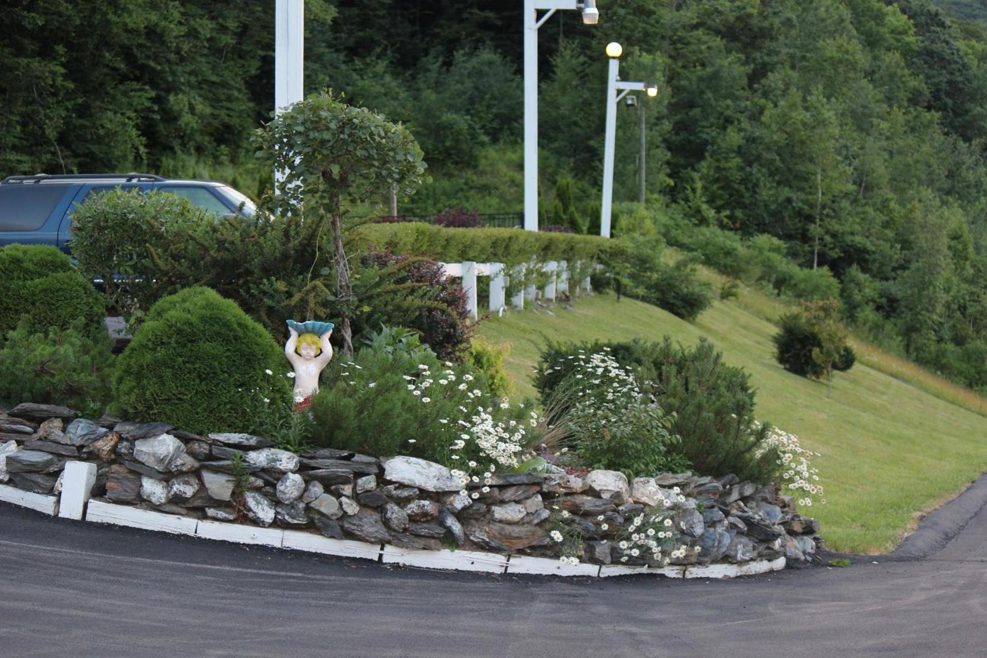 Berkshire Travel Lodge photo 7