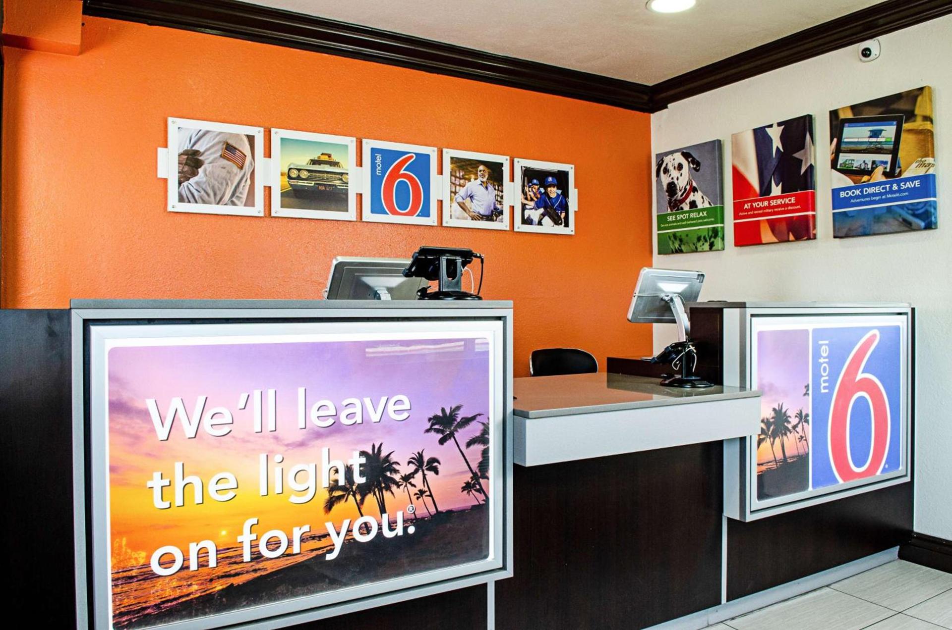 Motel 6-Modesto, CA - Downtown photo 24