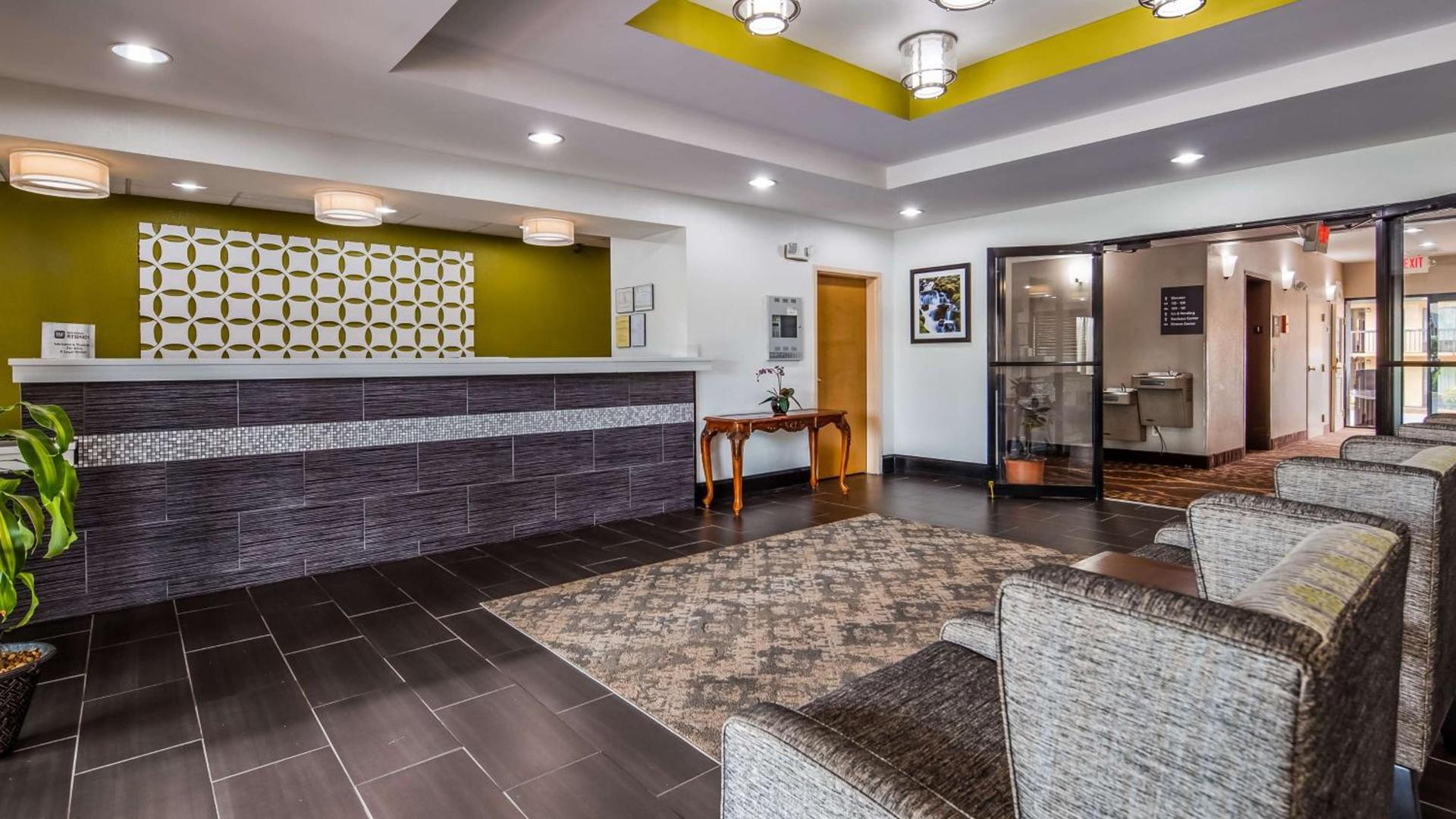 Best Western Commerce Inn photo 9