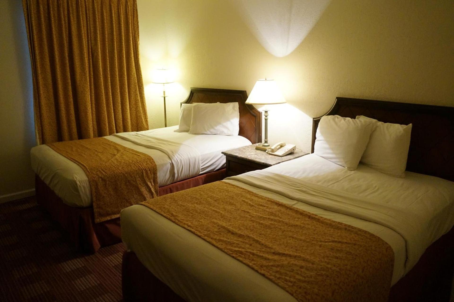 Waterford Inn photo 13