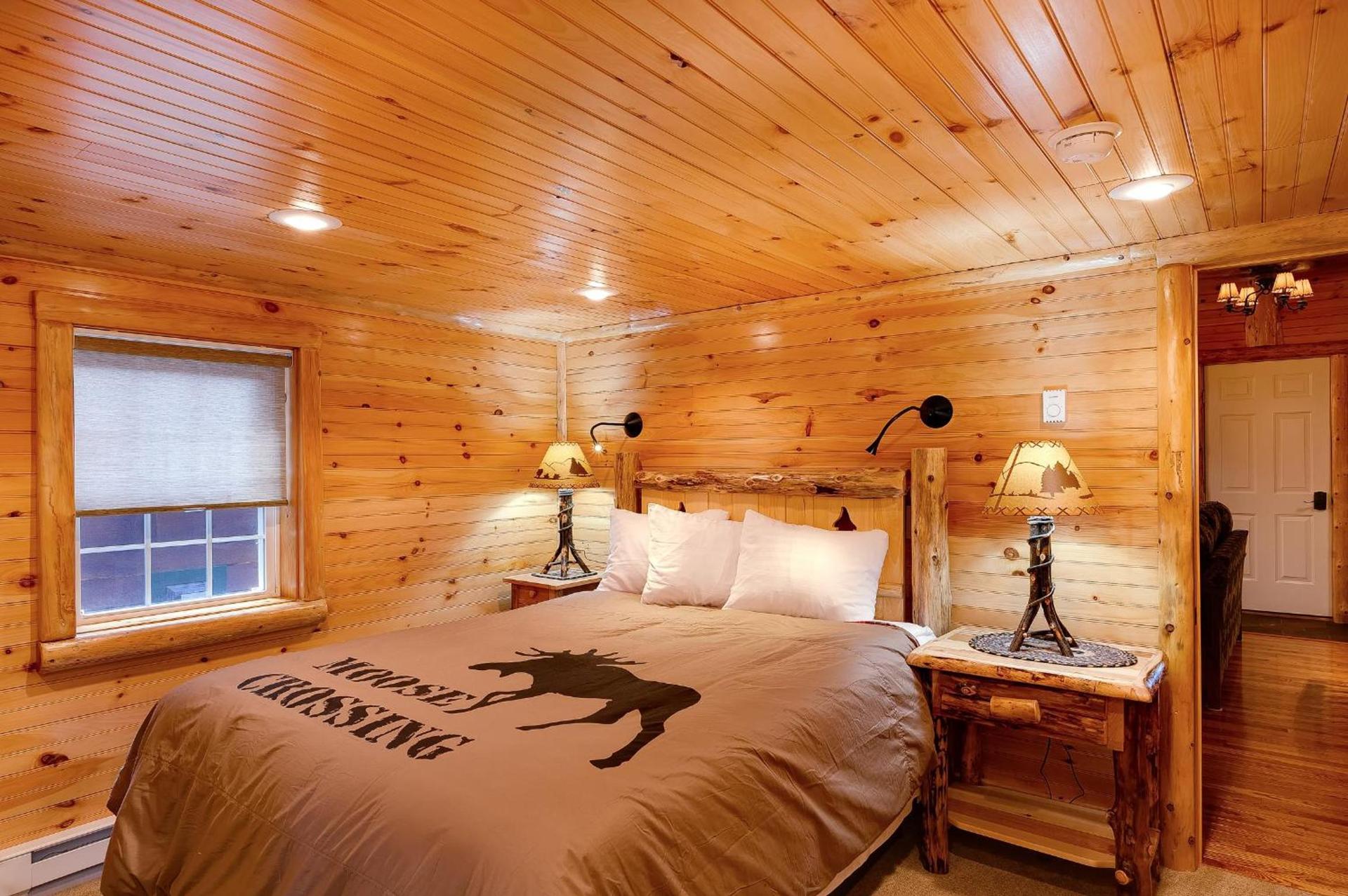 Cobble Mountain Lodge photo 100