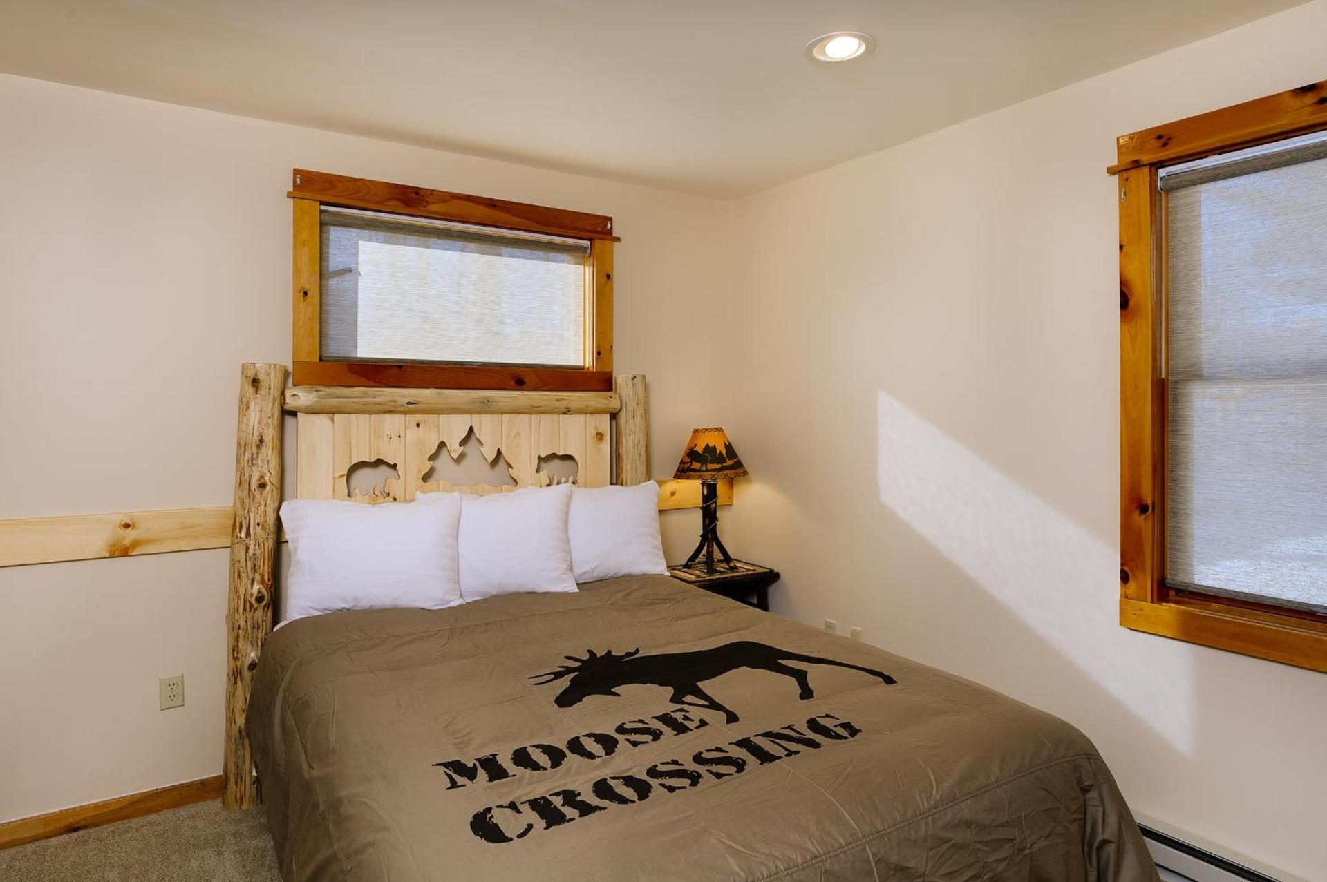 Cobble Mountain Lodge photo 62