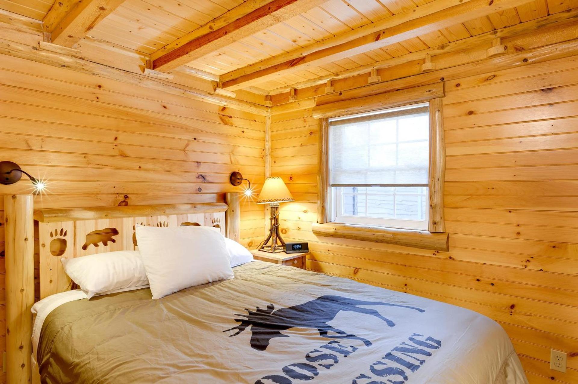 Cobble Mountain Lodge photo 41