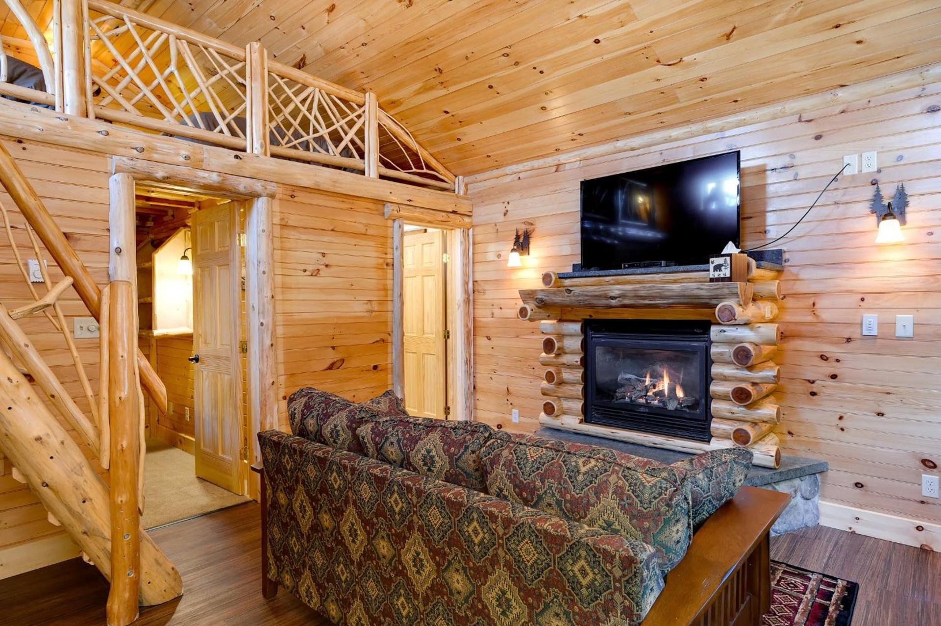 Cobble Mountain Lodge photo 45