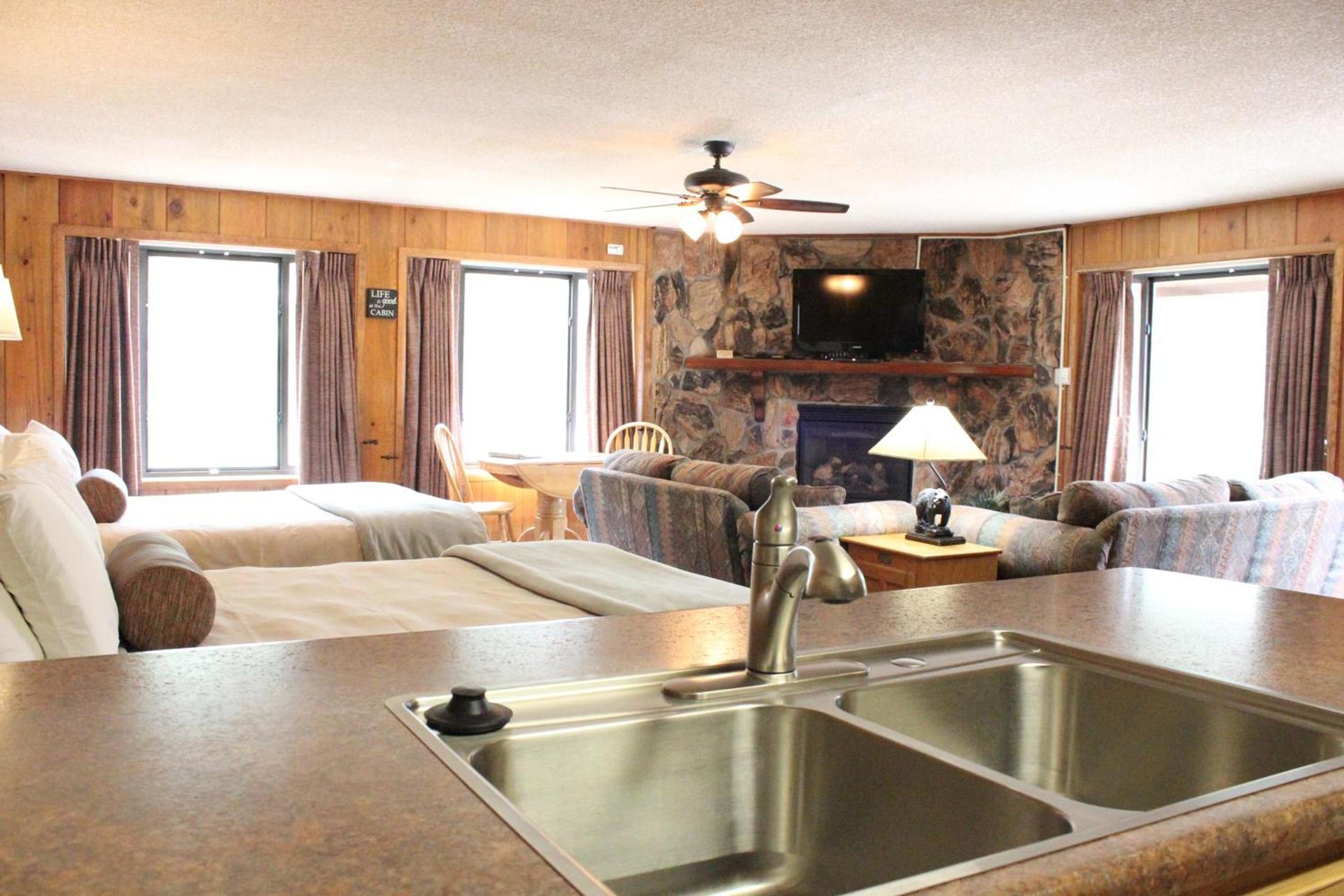 Copper King Lodge photo 12