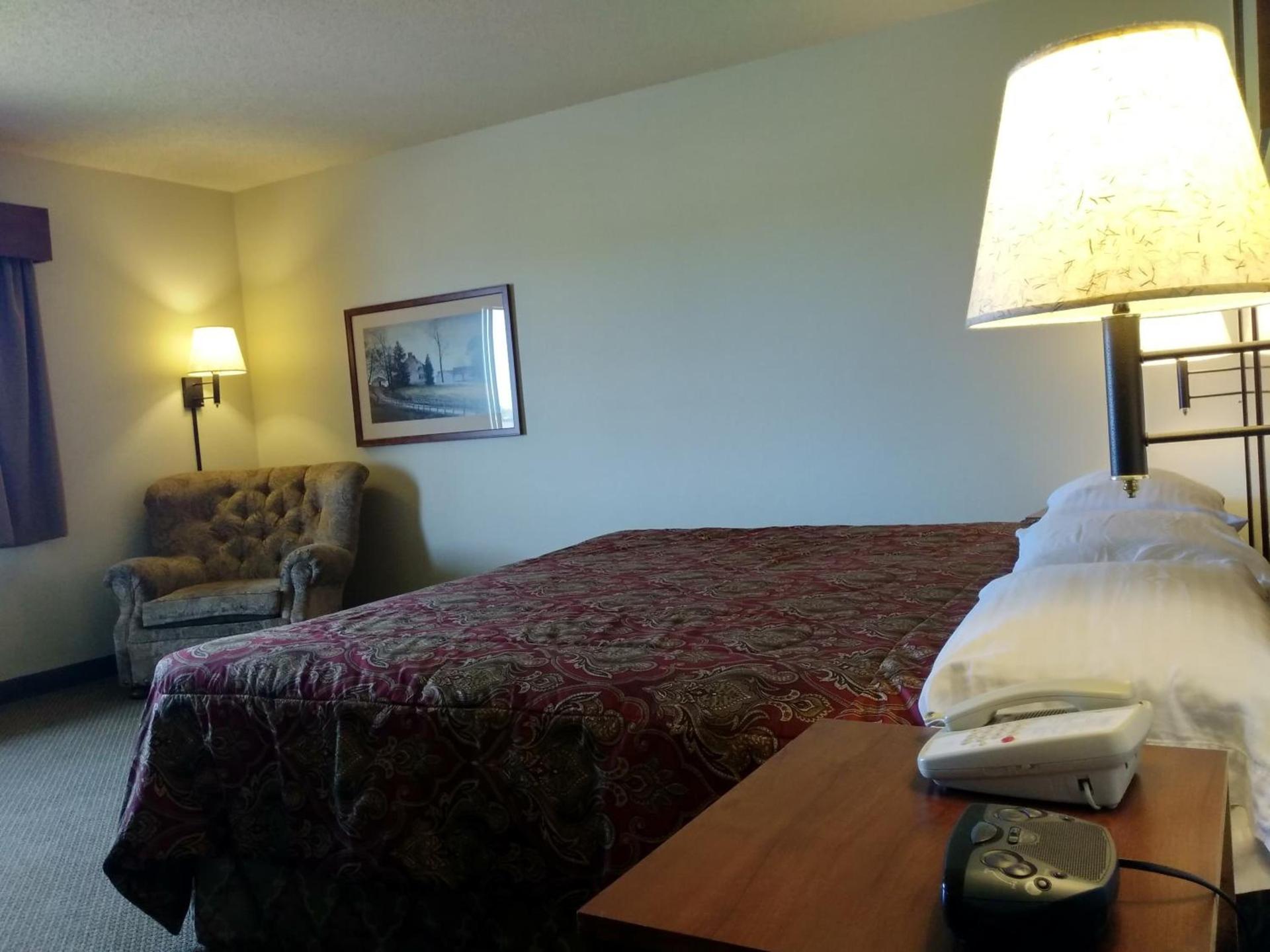 Madelia Hotel & Suites photo 34