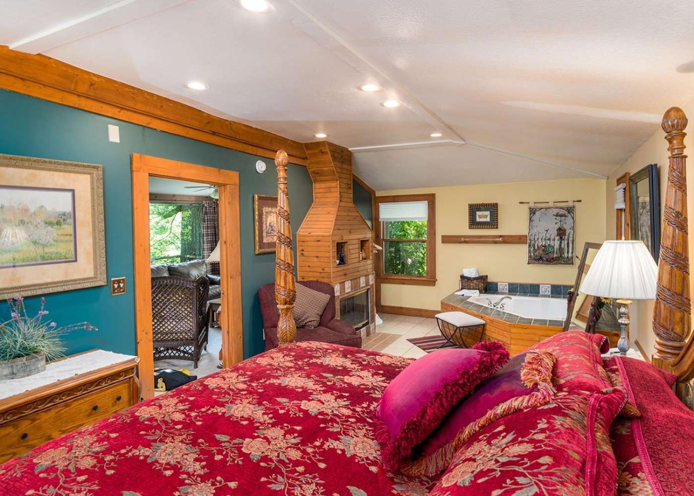 Highland Lake Inn & Resort - Flat Rock photo 61