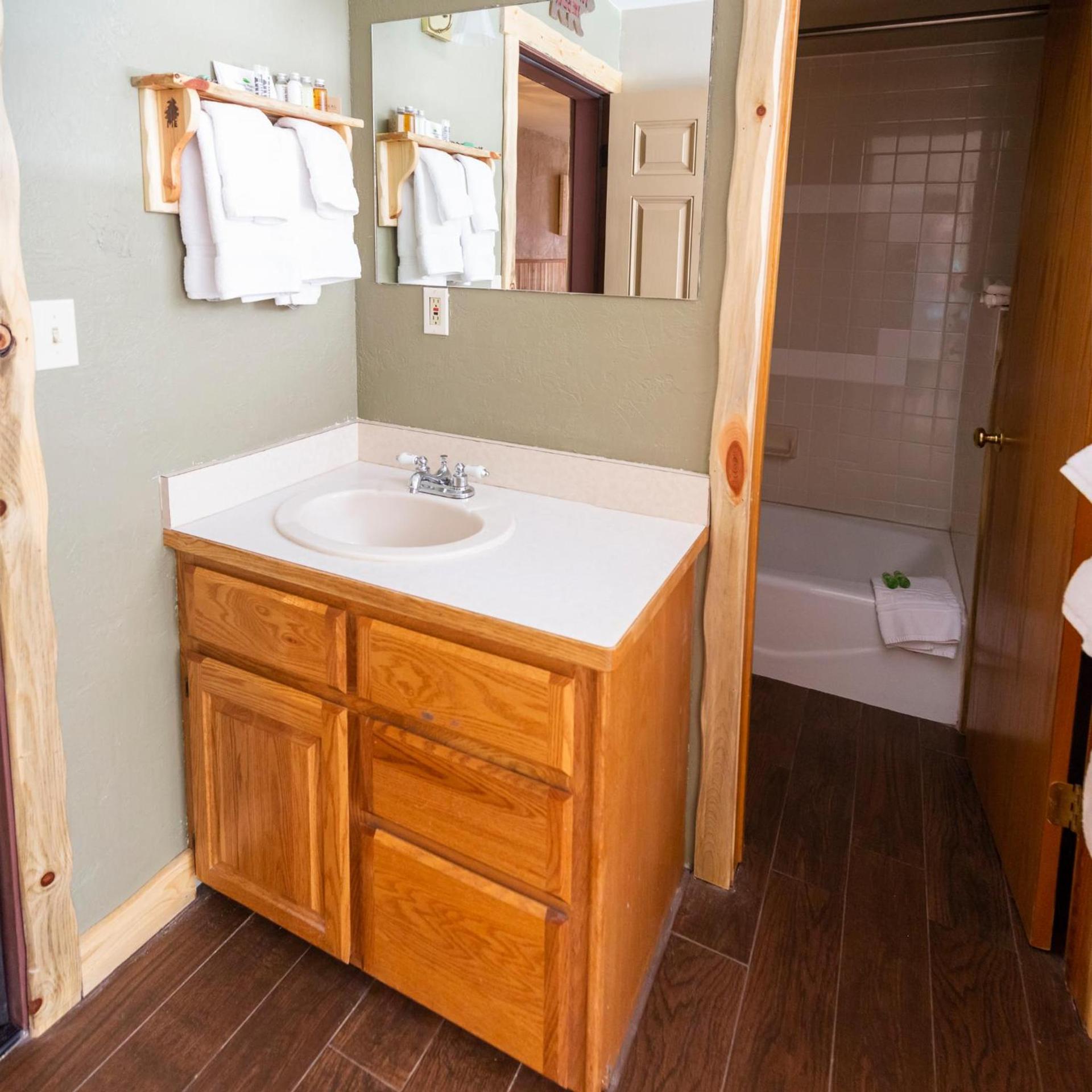 Arrowhead Mountain Lodge photo 64