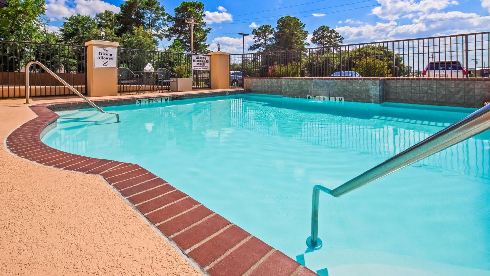 Best Western Longview photo 12