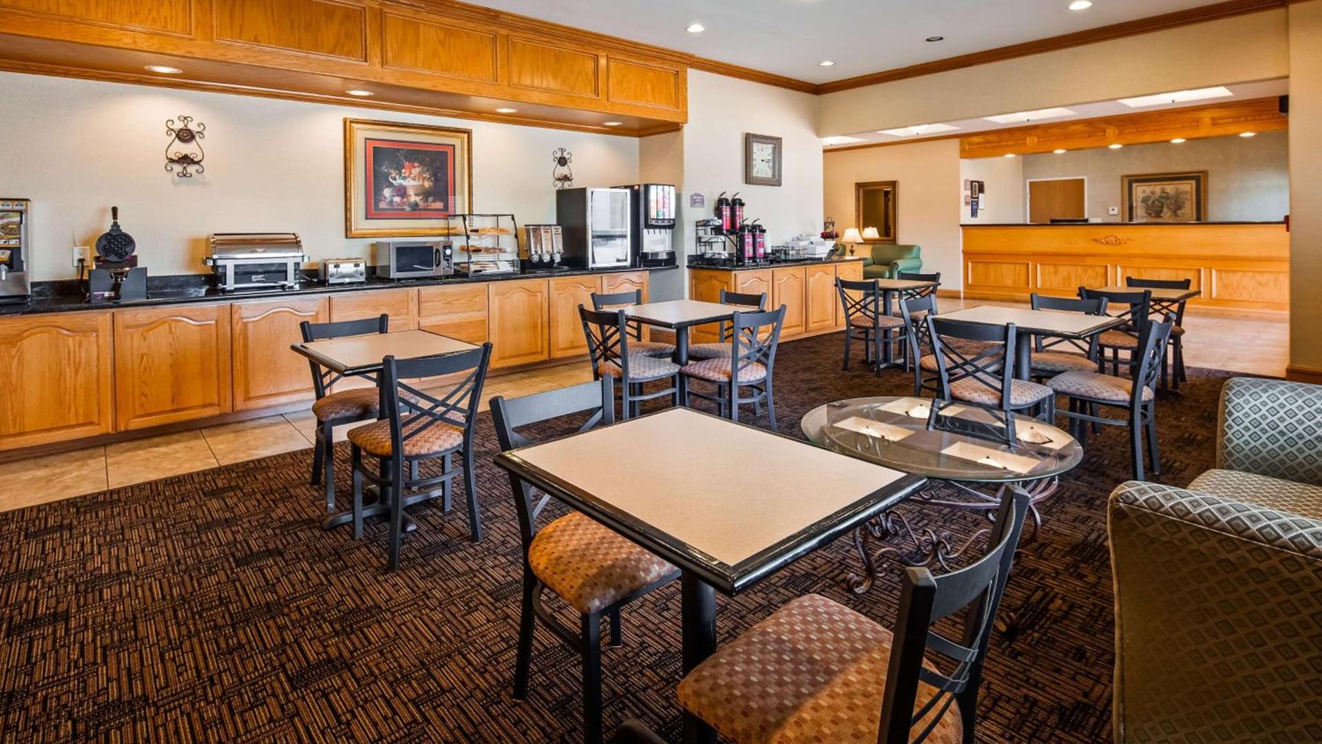 Best Western Longview photo 7