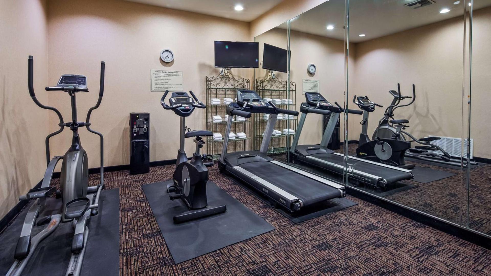 Best Western Longview photo 8