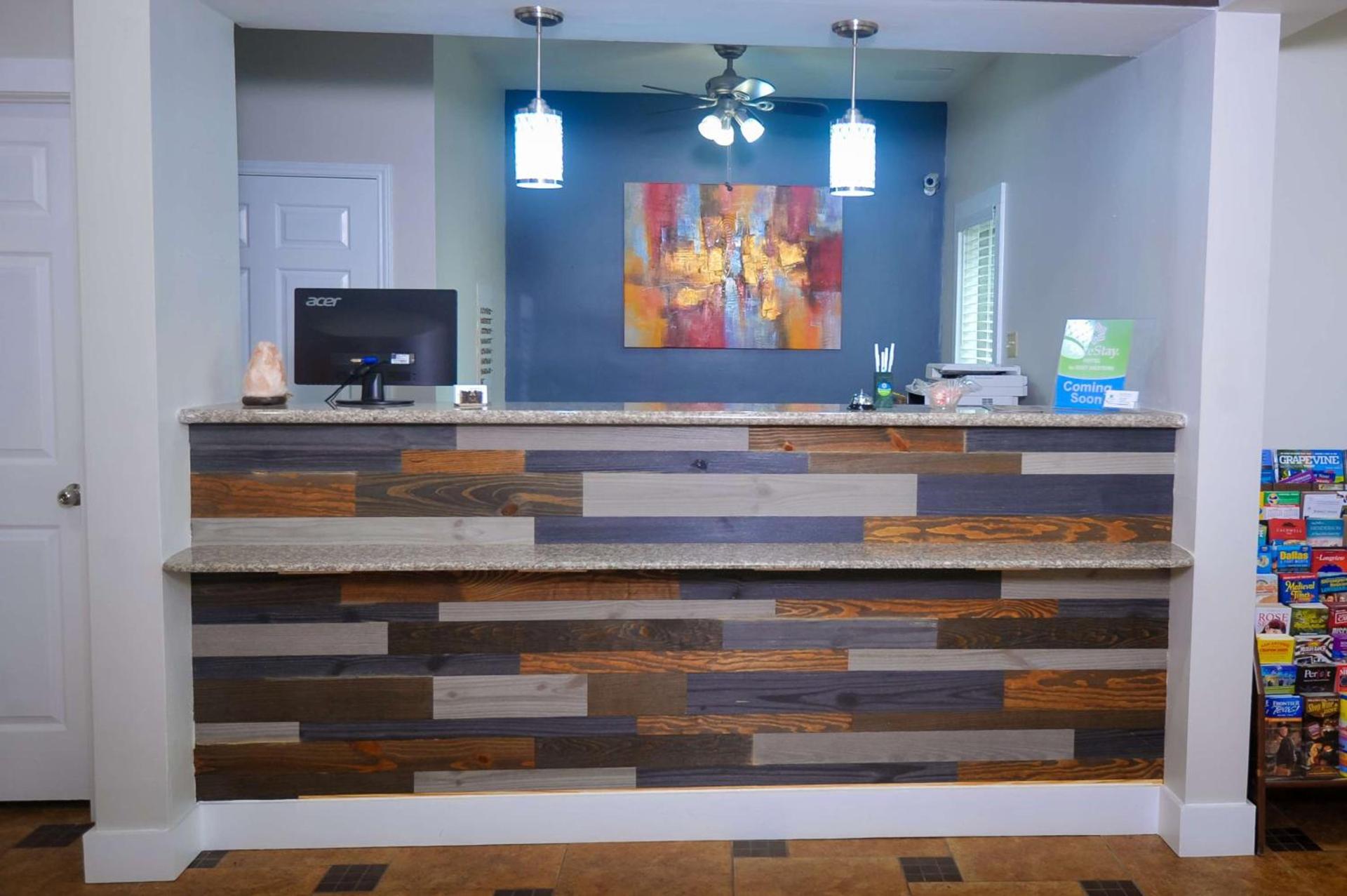SureStay Hotel by Best Western Terrell photo 2