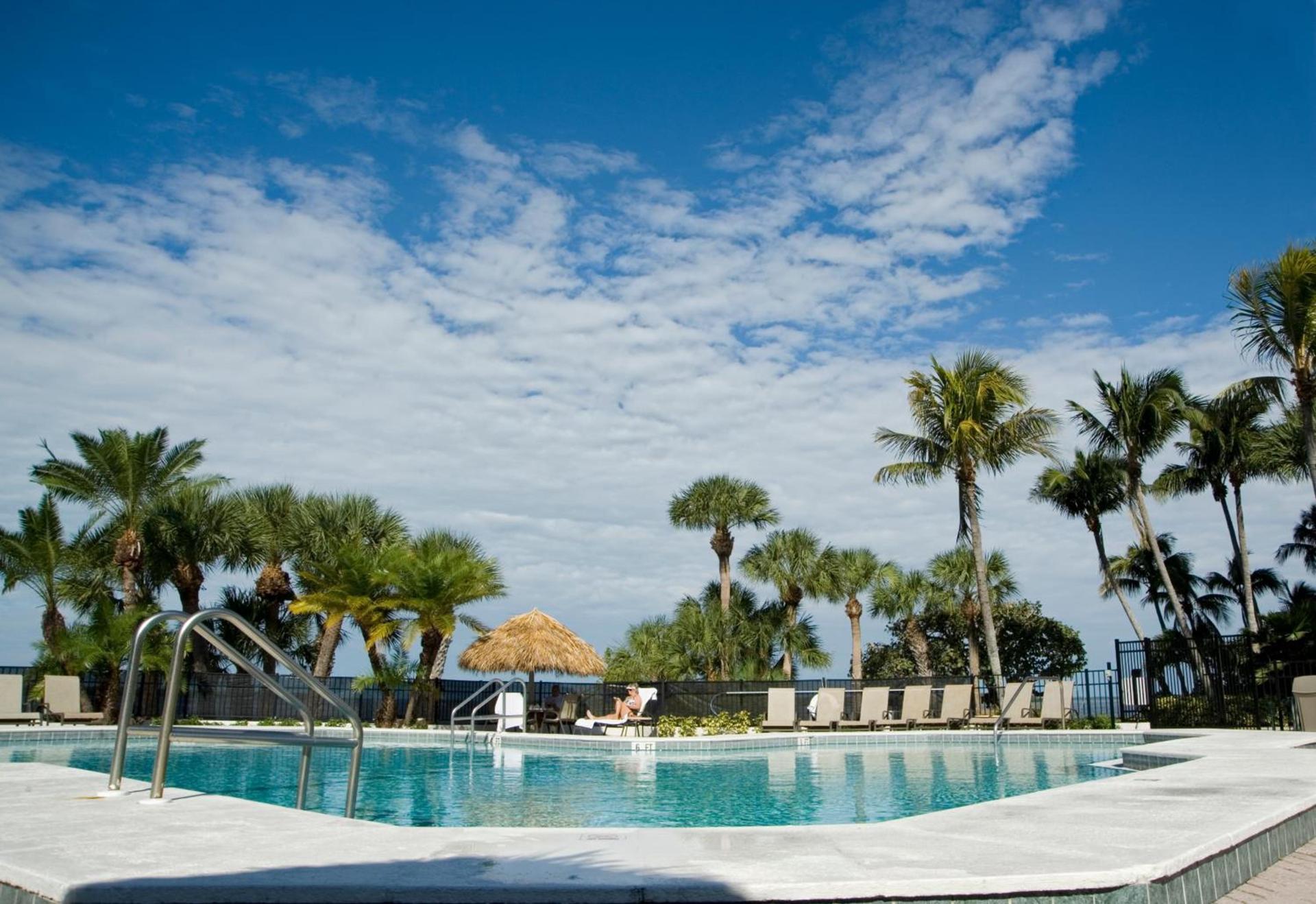 Resort Harbour Properties - Fort Myers / Sanibel Gateway photo 13