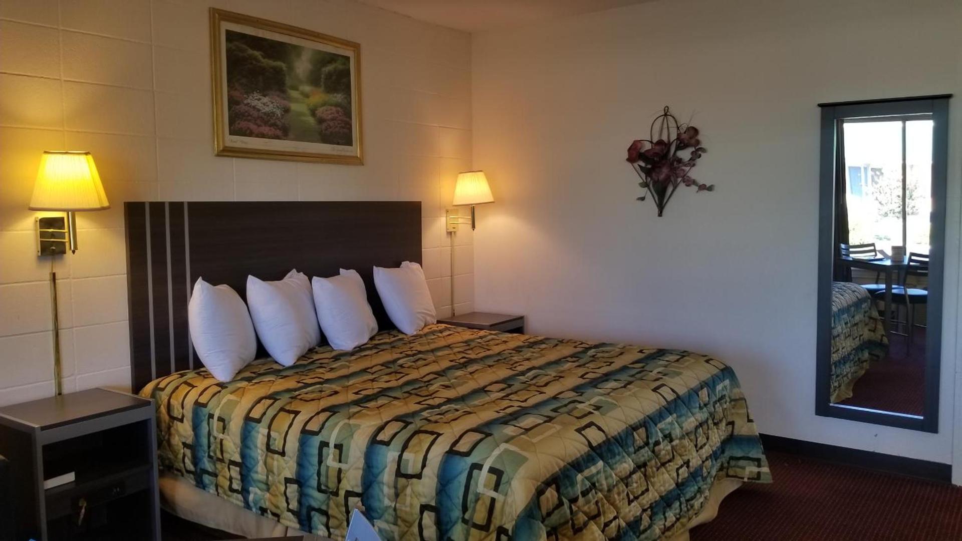 Scottish Inns McMinnville photo 16