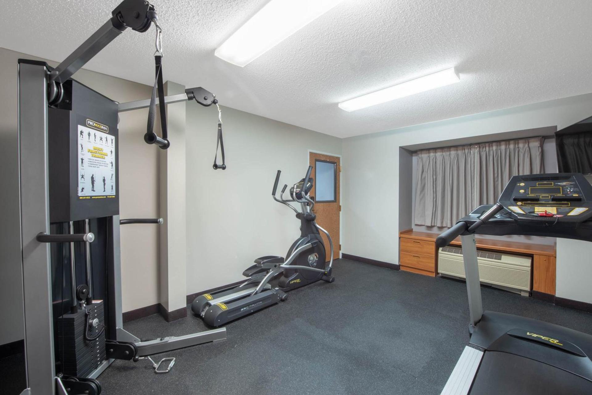Microtel Inn & Suites by Wyndham Springfield photo 24