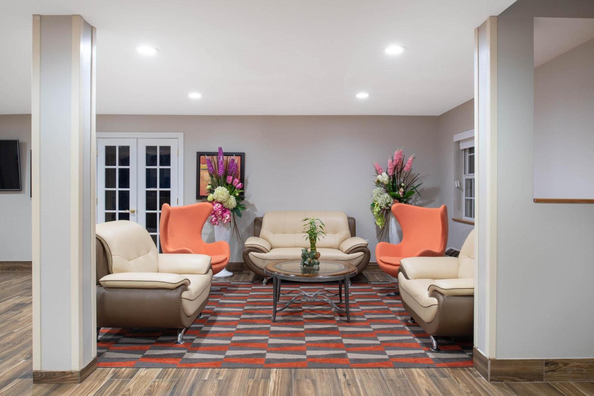 Microtel Inn & Suites by Wyndham Springfield photo 8