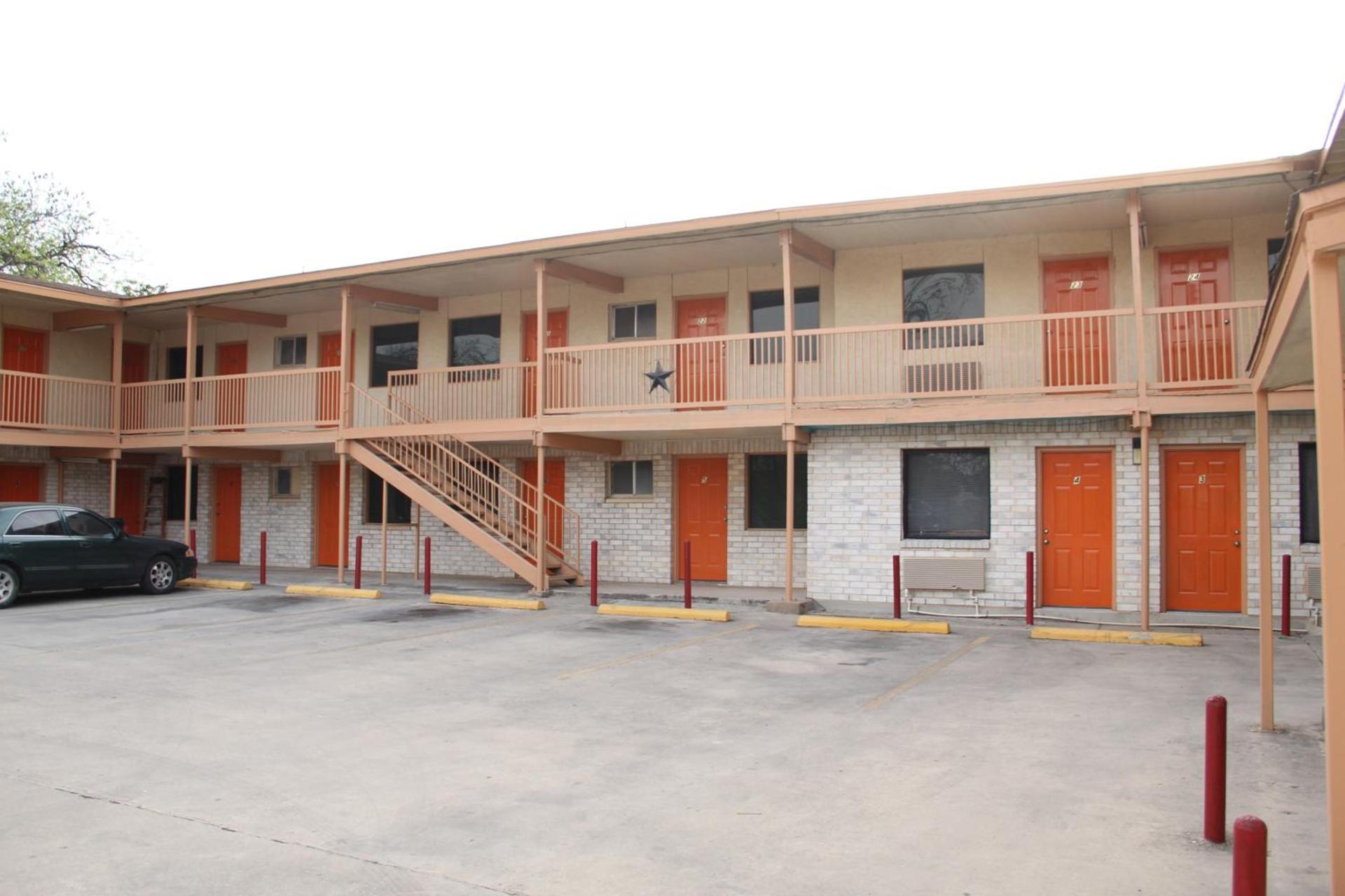 Choice Inn San Antonio photo 1