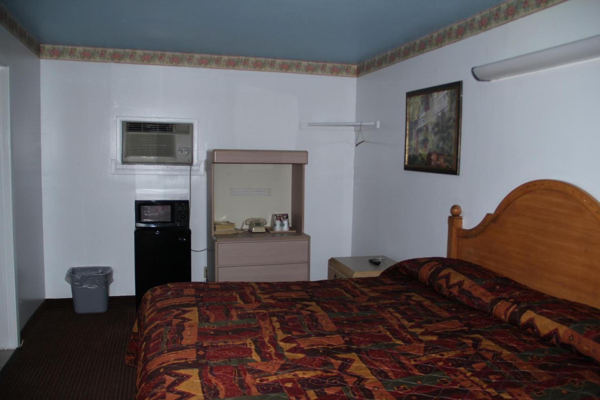 Choice Inn San Antonio photo 9