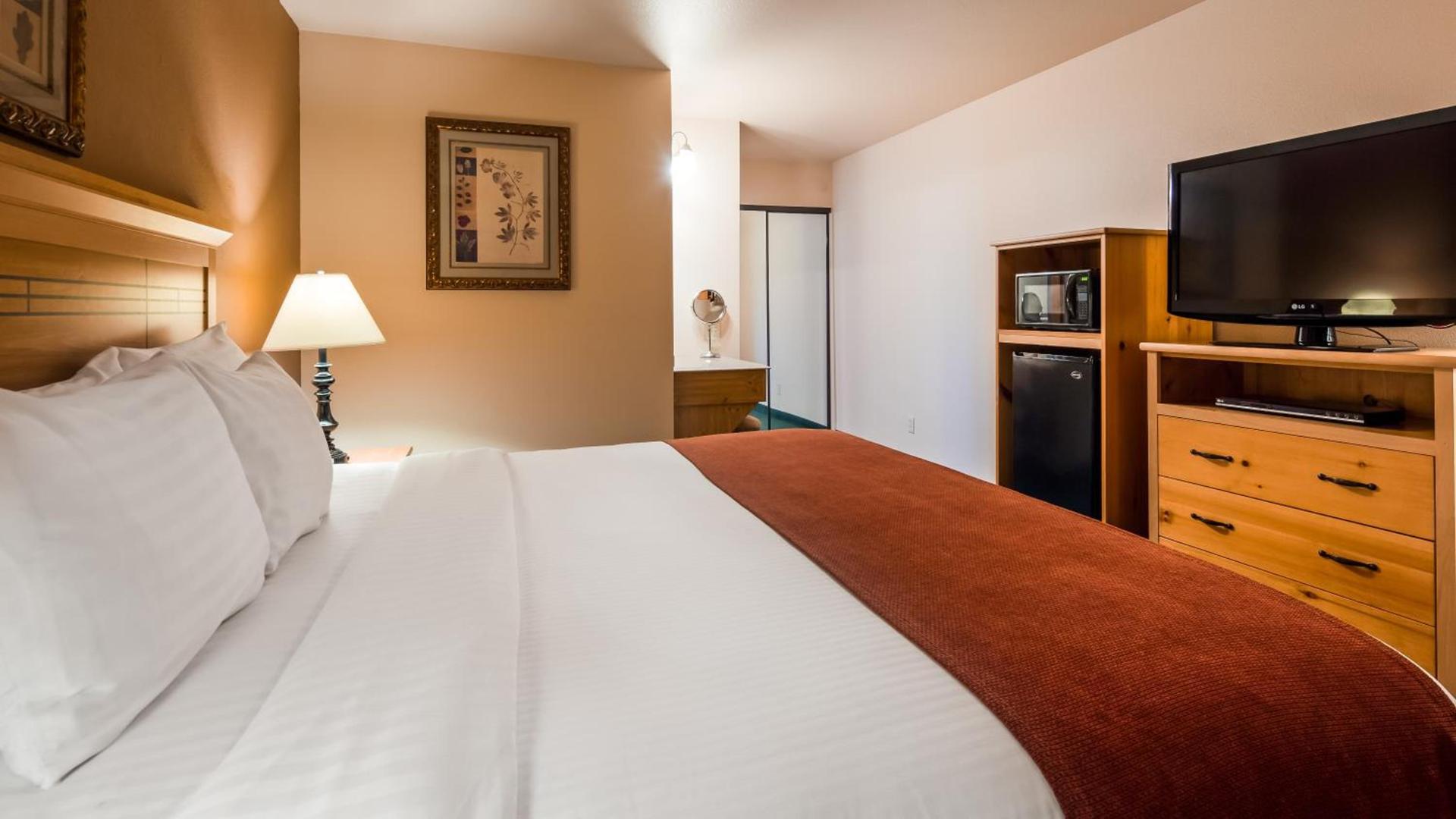 BEST WESTERN PLUS Hartford Lodge photo 13
