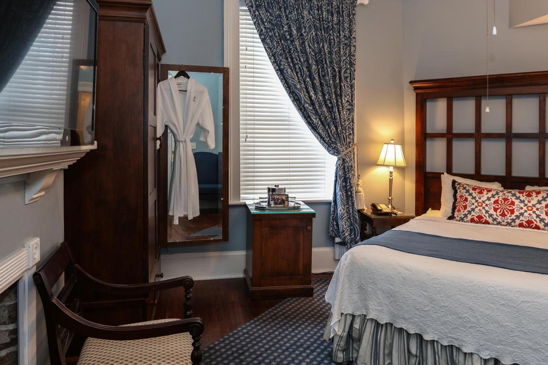 The Marshall House photo 24