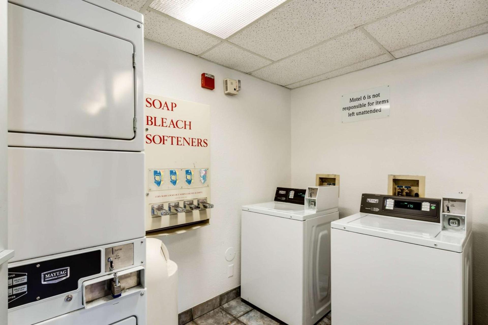 Motel 6-Spokane, WA - West photo 18